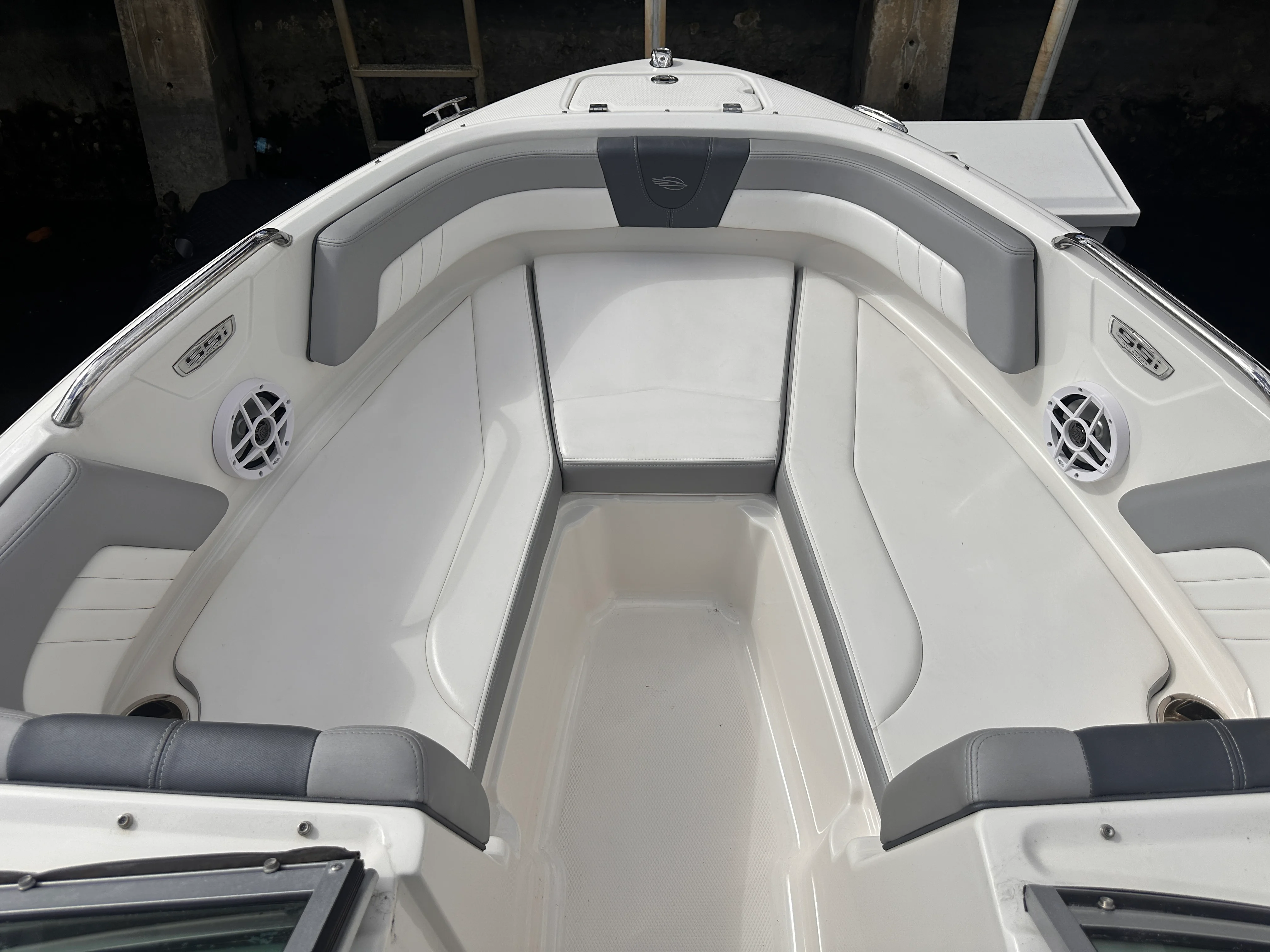 2021 Chaparral 21 SSI Image Thumbnail #7