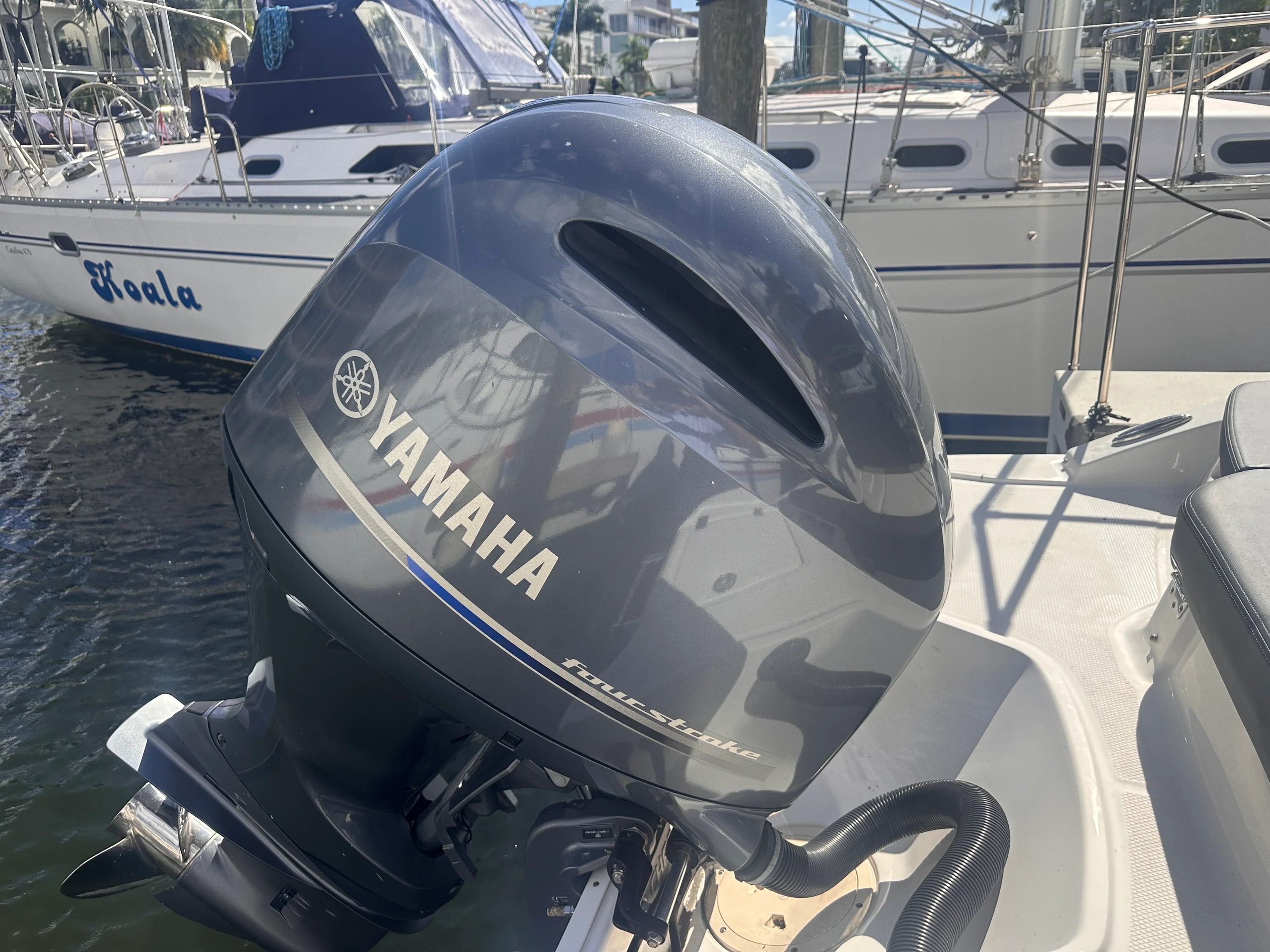 2021 Chaparral 21 SSI Image Thumbnail #6