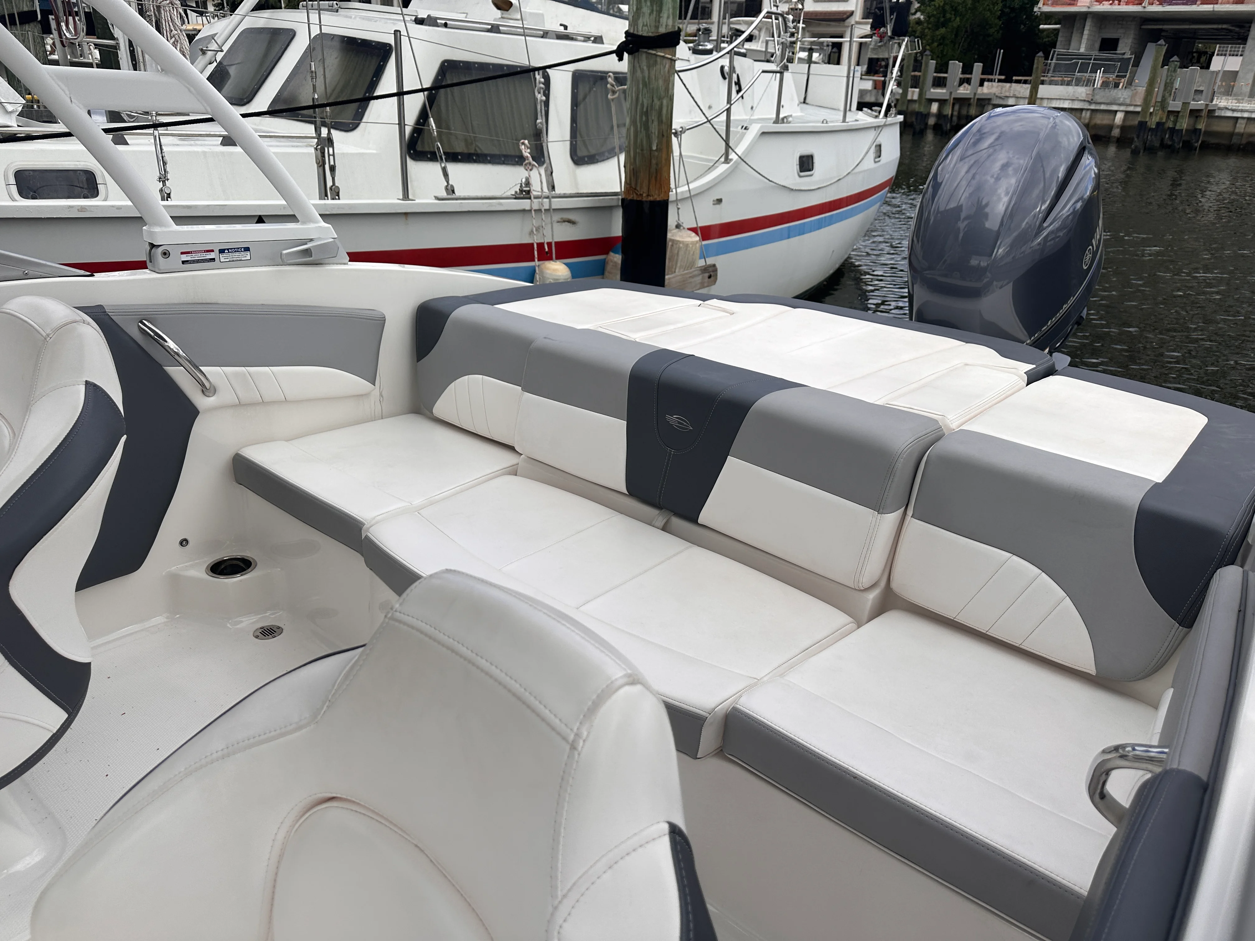 2021 Chaparral 21 SSI Image Thumbnail #18