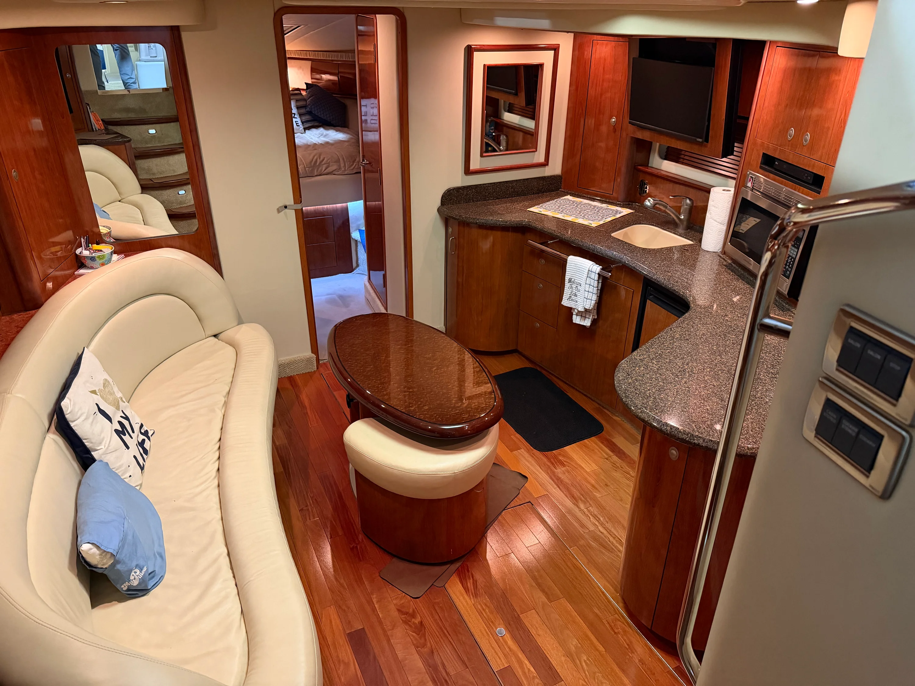 2006 Sea Ray 44 SUNDANCER Image Thumbnail #25