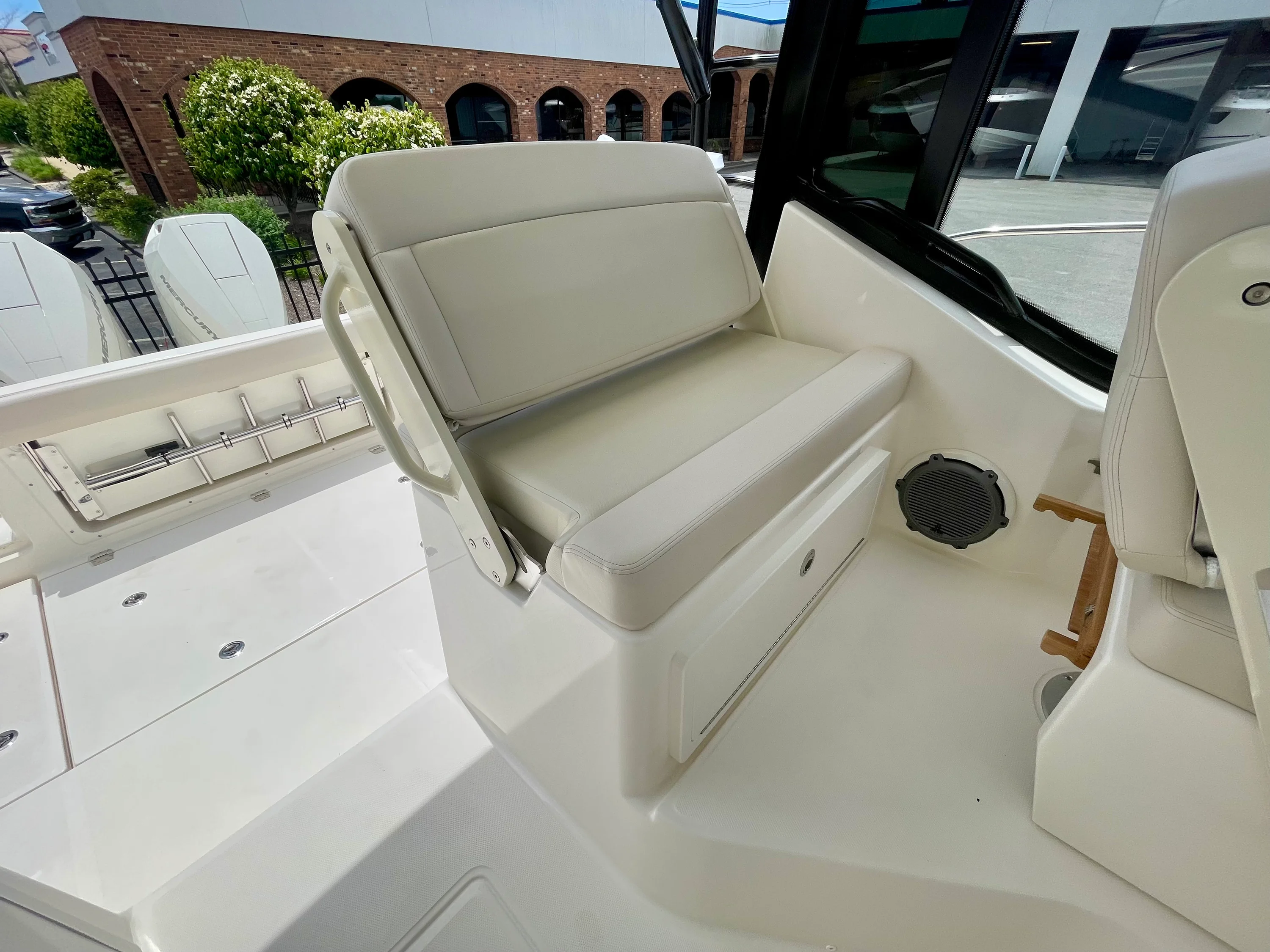 2026 Boston Whaler 325 Conquest Image Thumbnail #10
