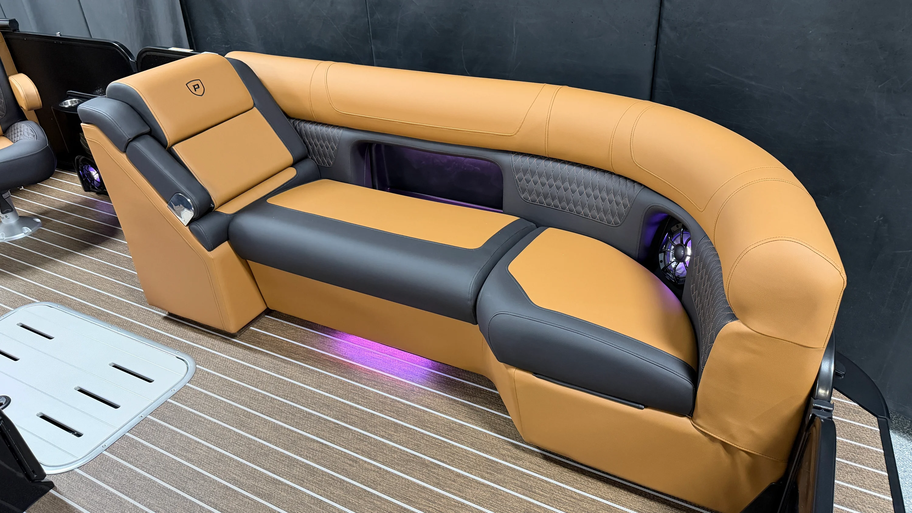 2026 Premier 230 SOLARIS Image Thumbnail #22