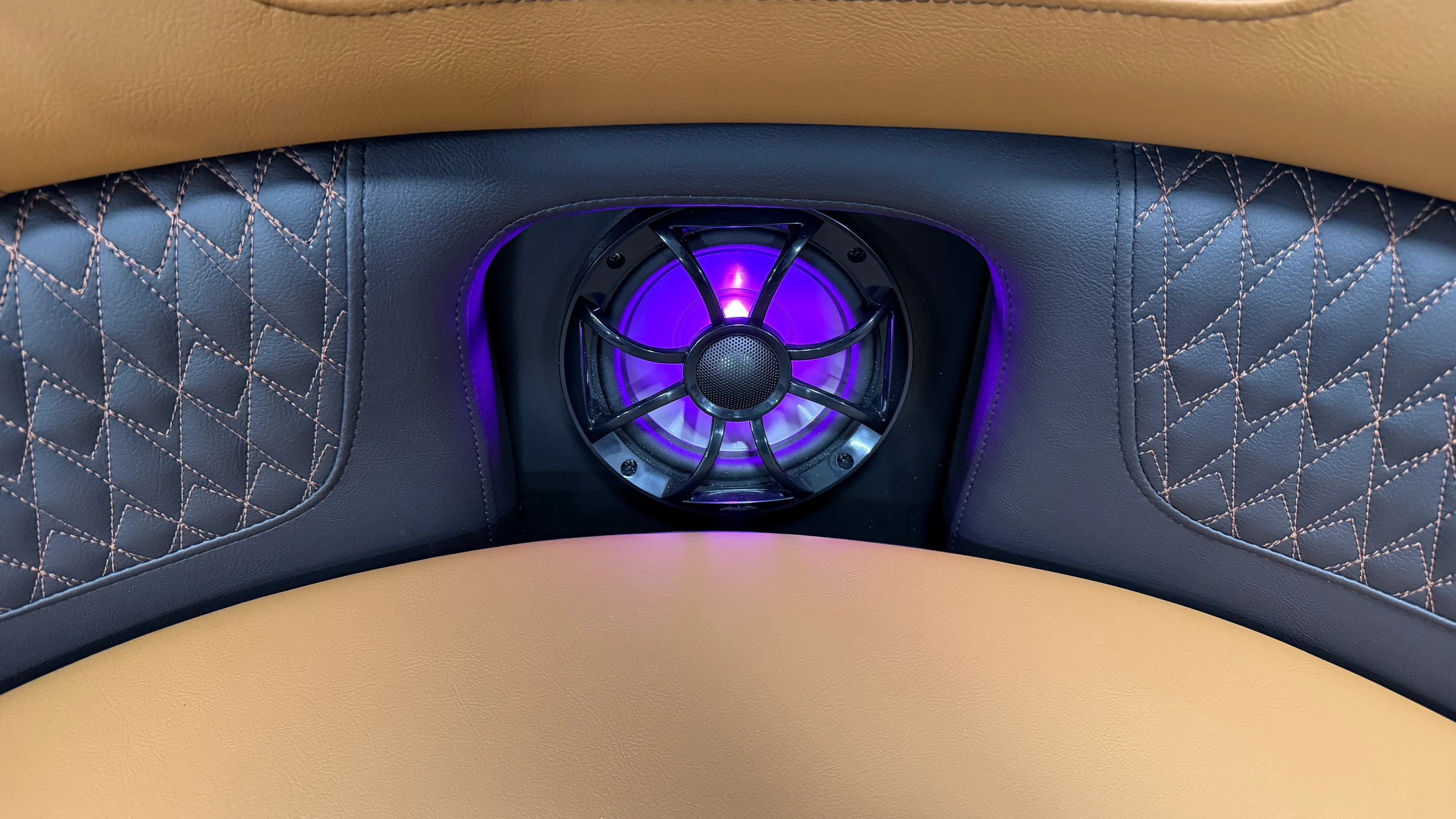 2026 Premier 230 SOLARIS Image Thumbnail #75