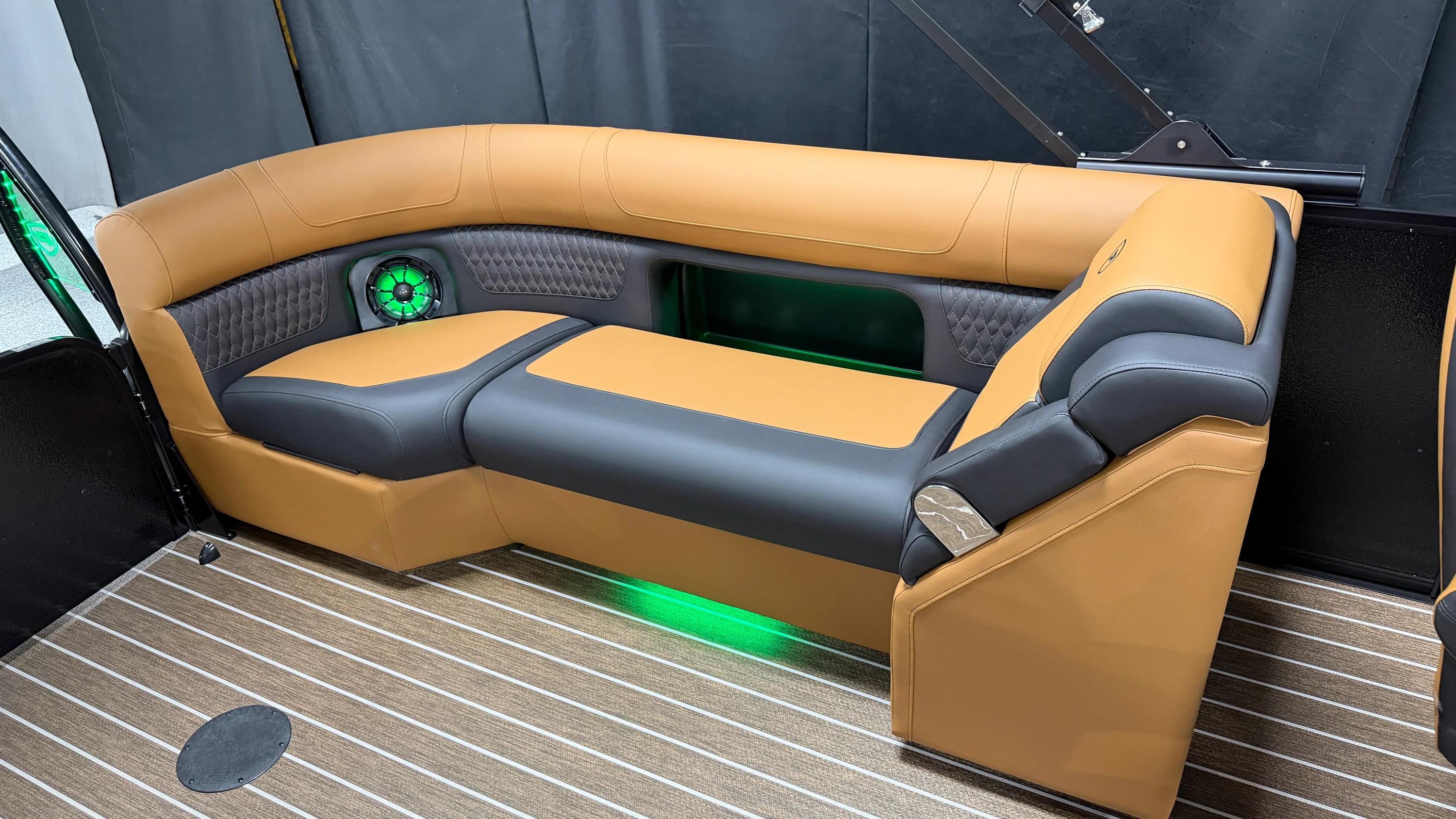 2026 Premier 230 SOLARIS Image Thumbnail #66