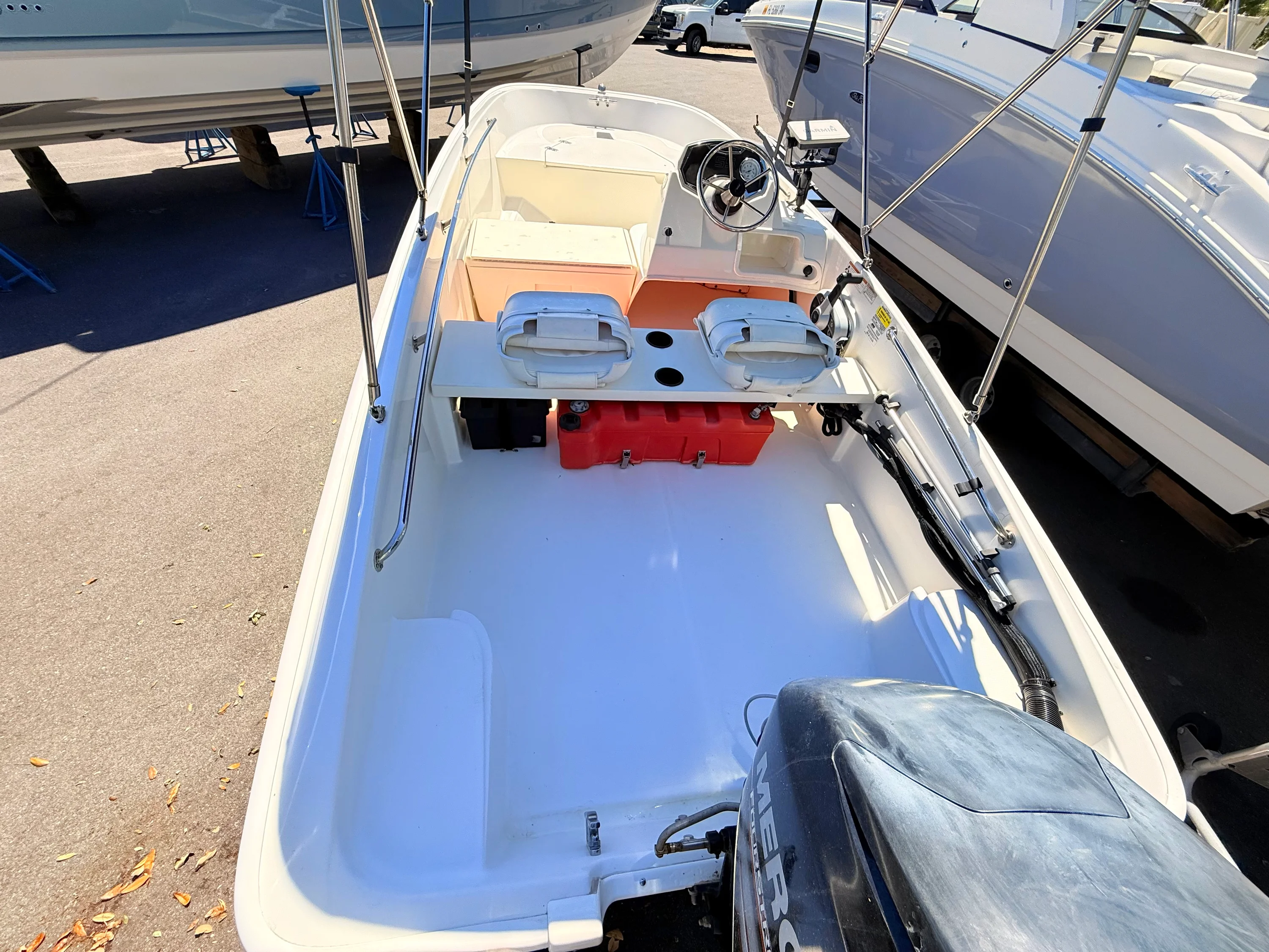 2018 Boston Whaler 150 Super Sport Image Thumbnail #10