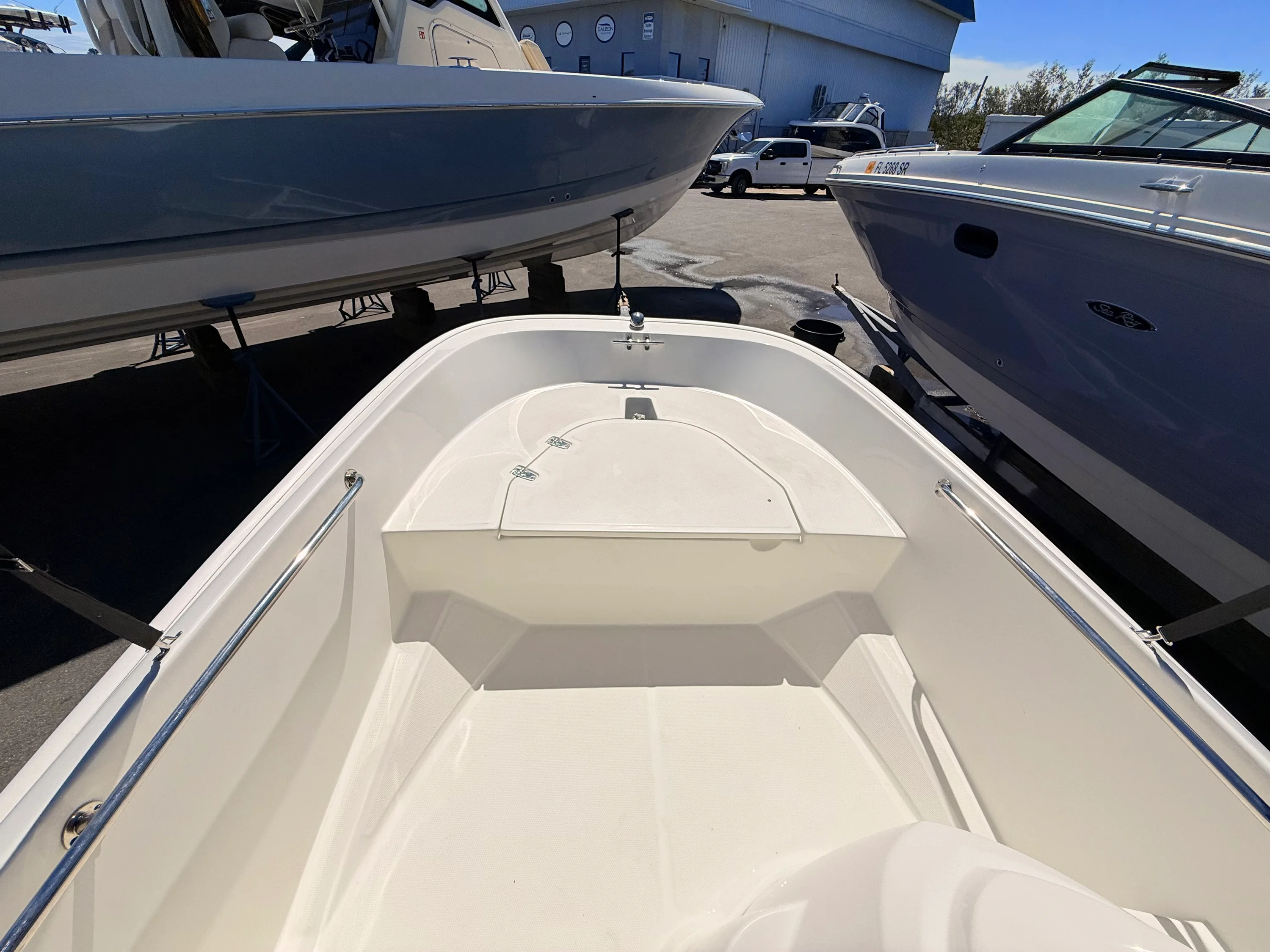 2018 Boston Whaler 150 Super Sport Image Thumbnail #11