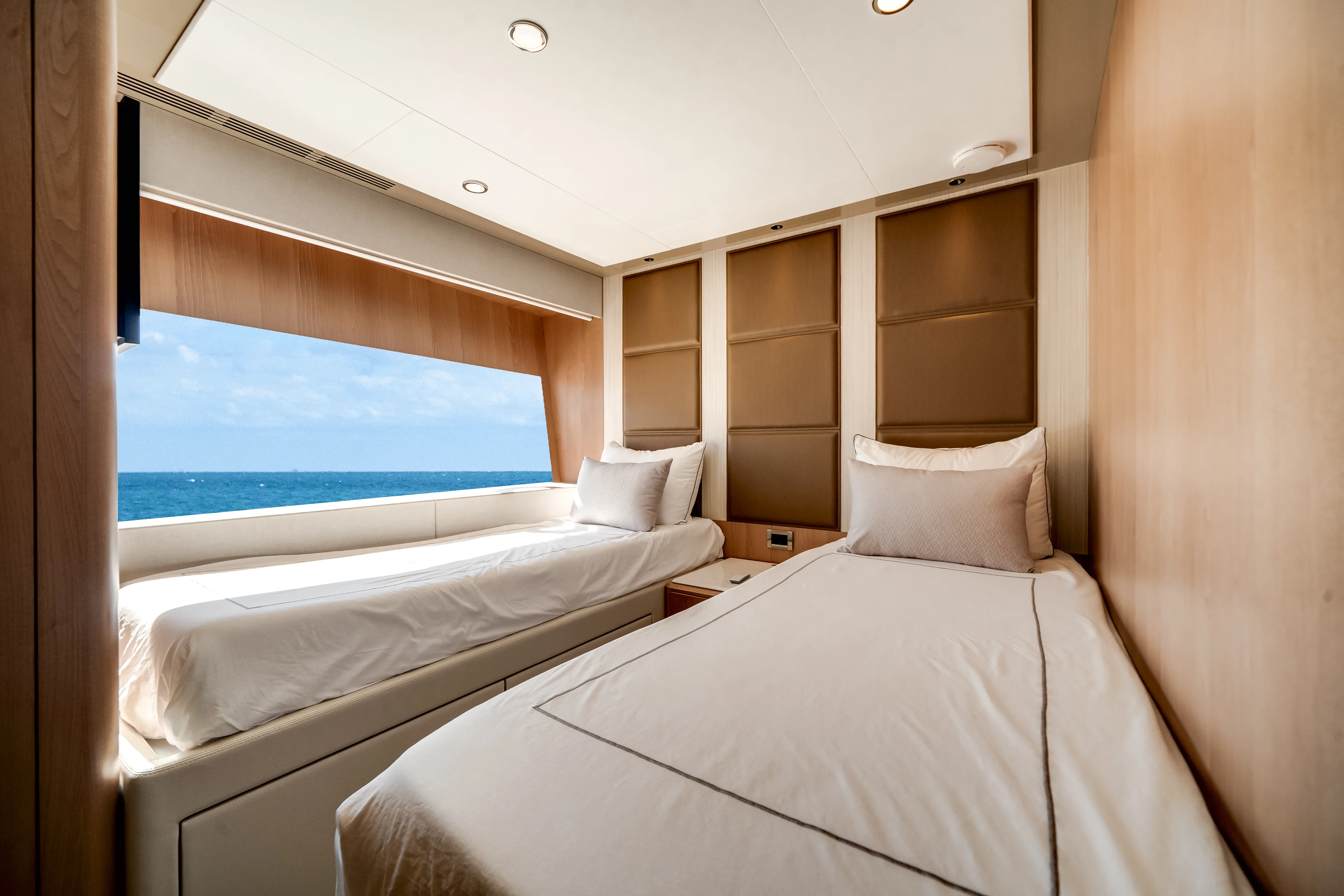 2025 Ocean Alexander 28L Image Thumbnail #42