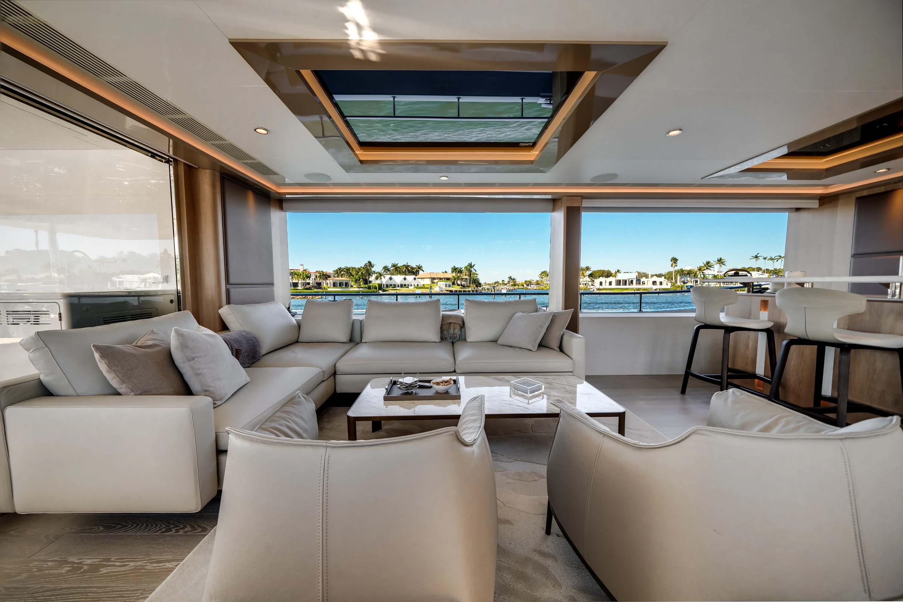 2025 Ocean Alexander 28L Image Thumbnail #11