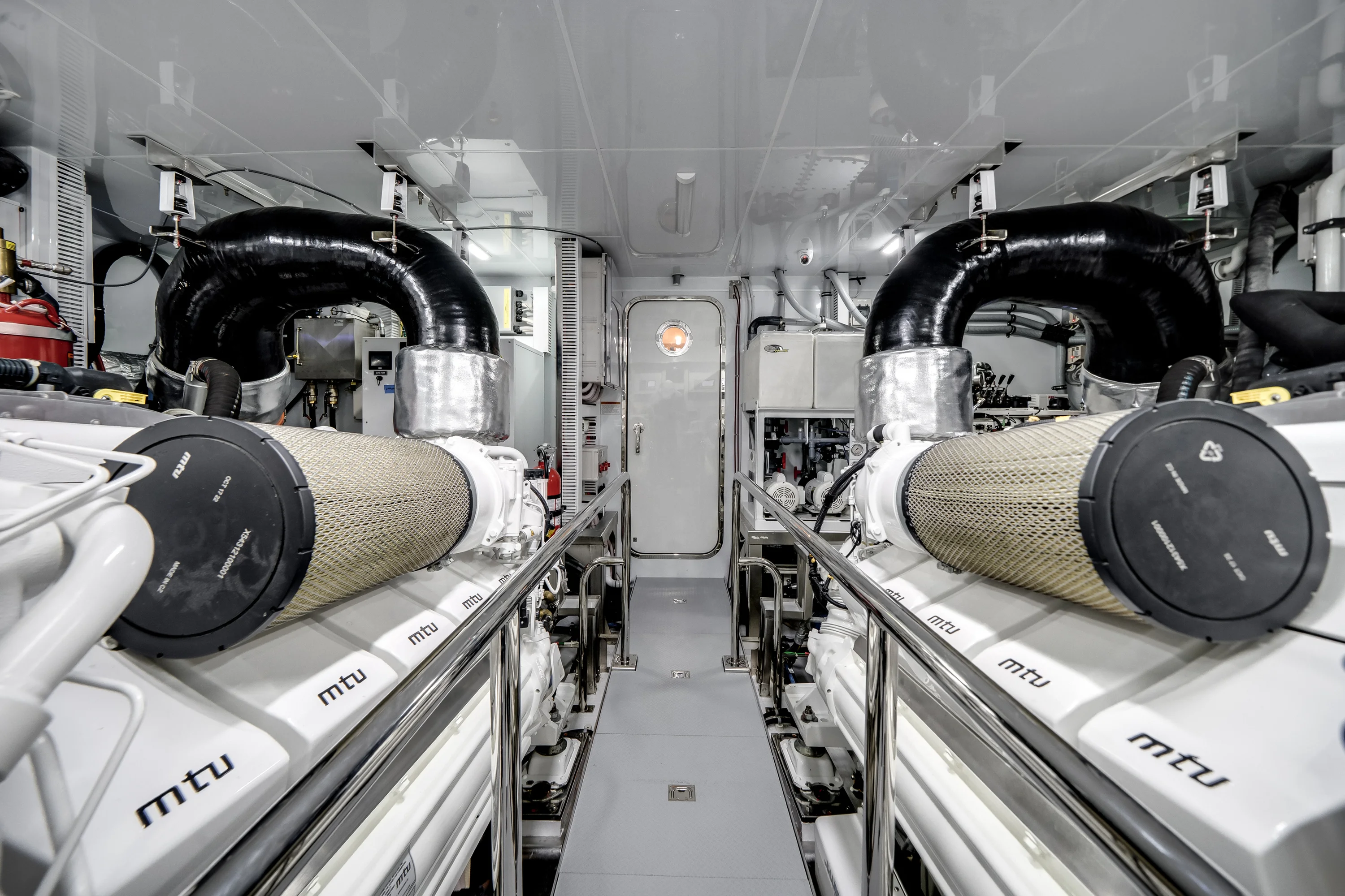 2025 Ocean Alexander 28L Image Thumbnail #86