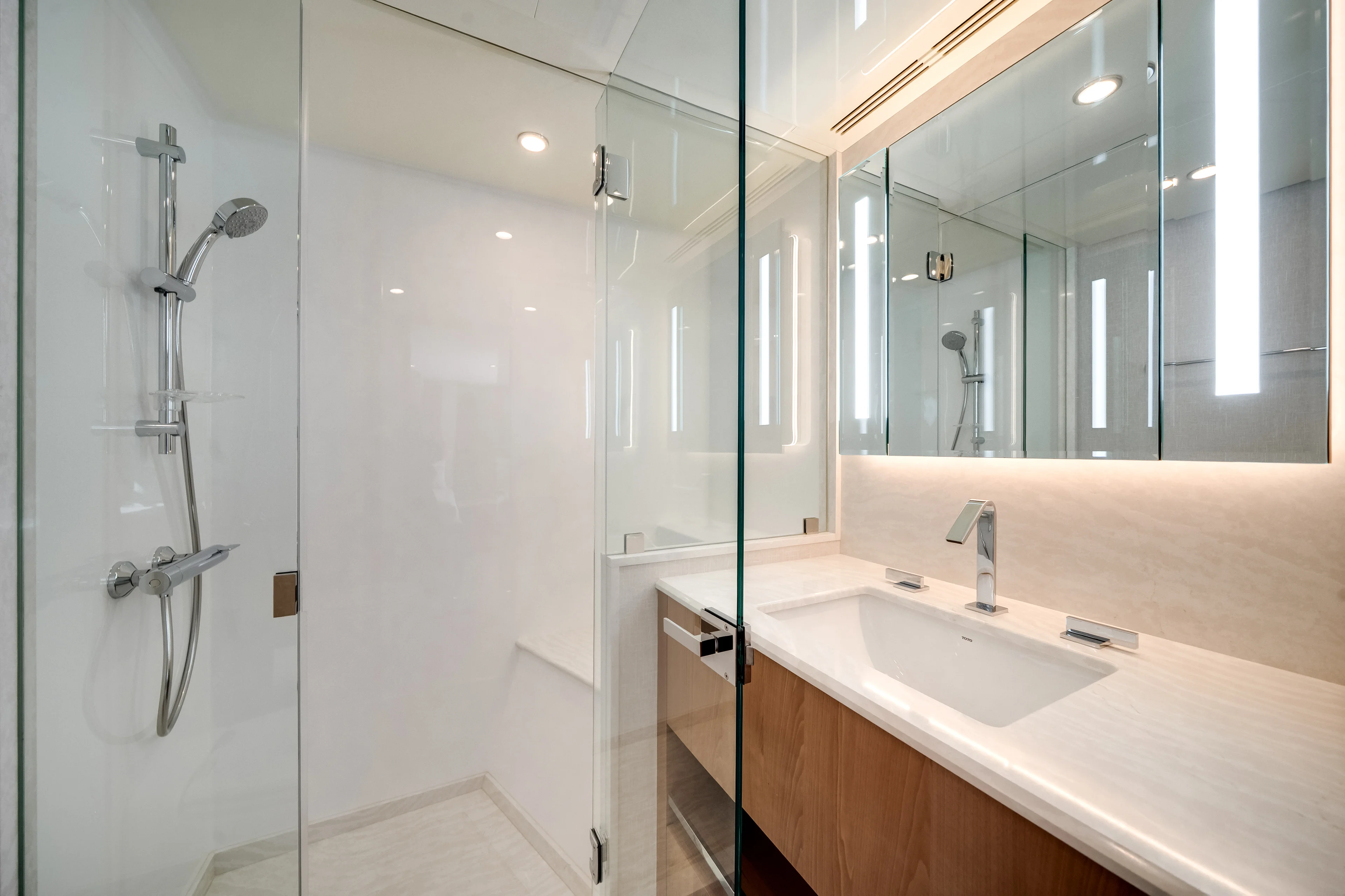 2025 Ocean Alexander 28L Image Thumbnail #44