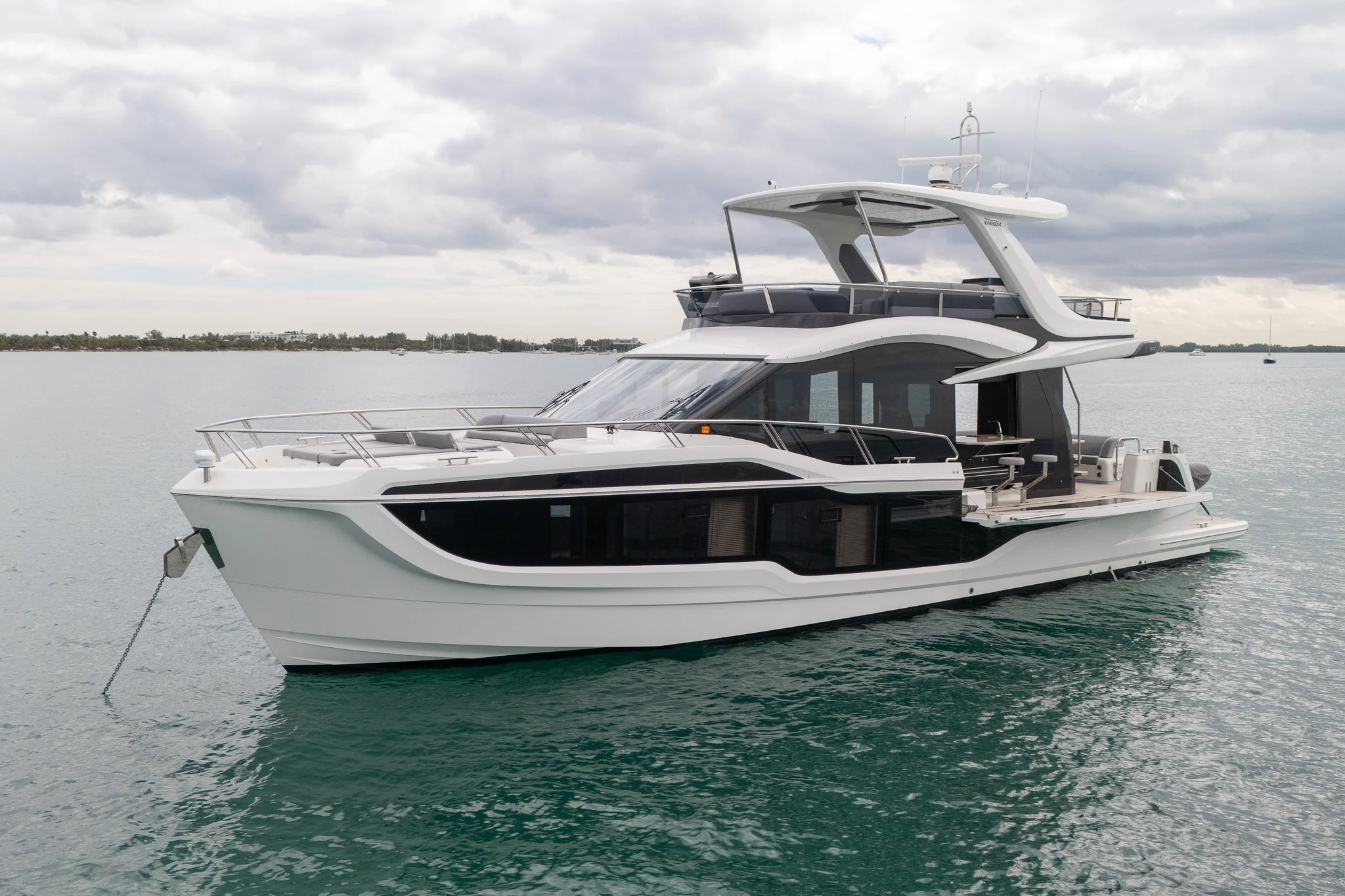 2025 Galeon 560 FLY Image Thumbnail #73