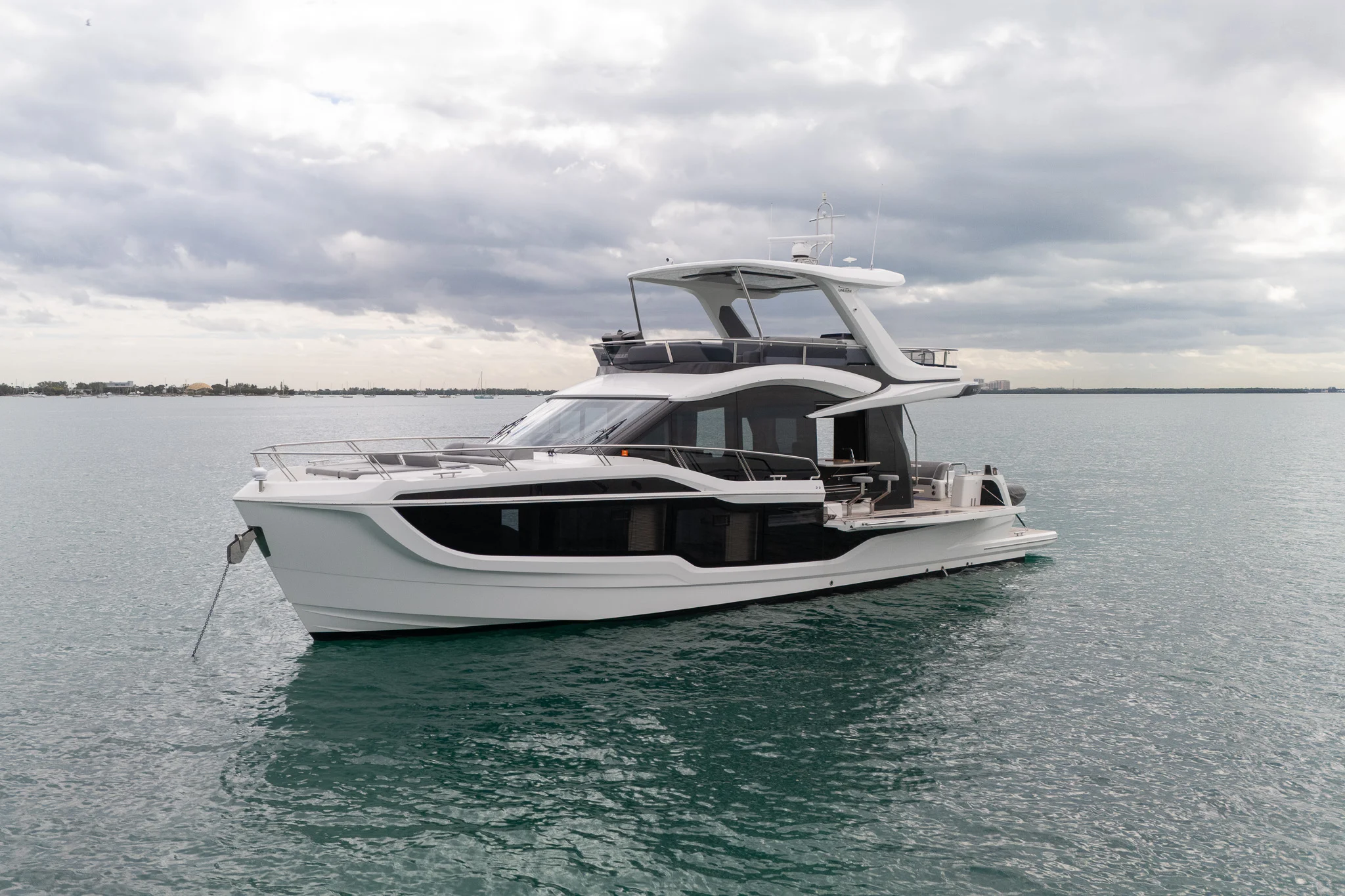 2025 Galeon 560 FLY Image Thumbnail #79