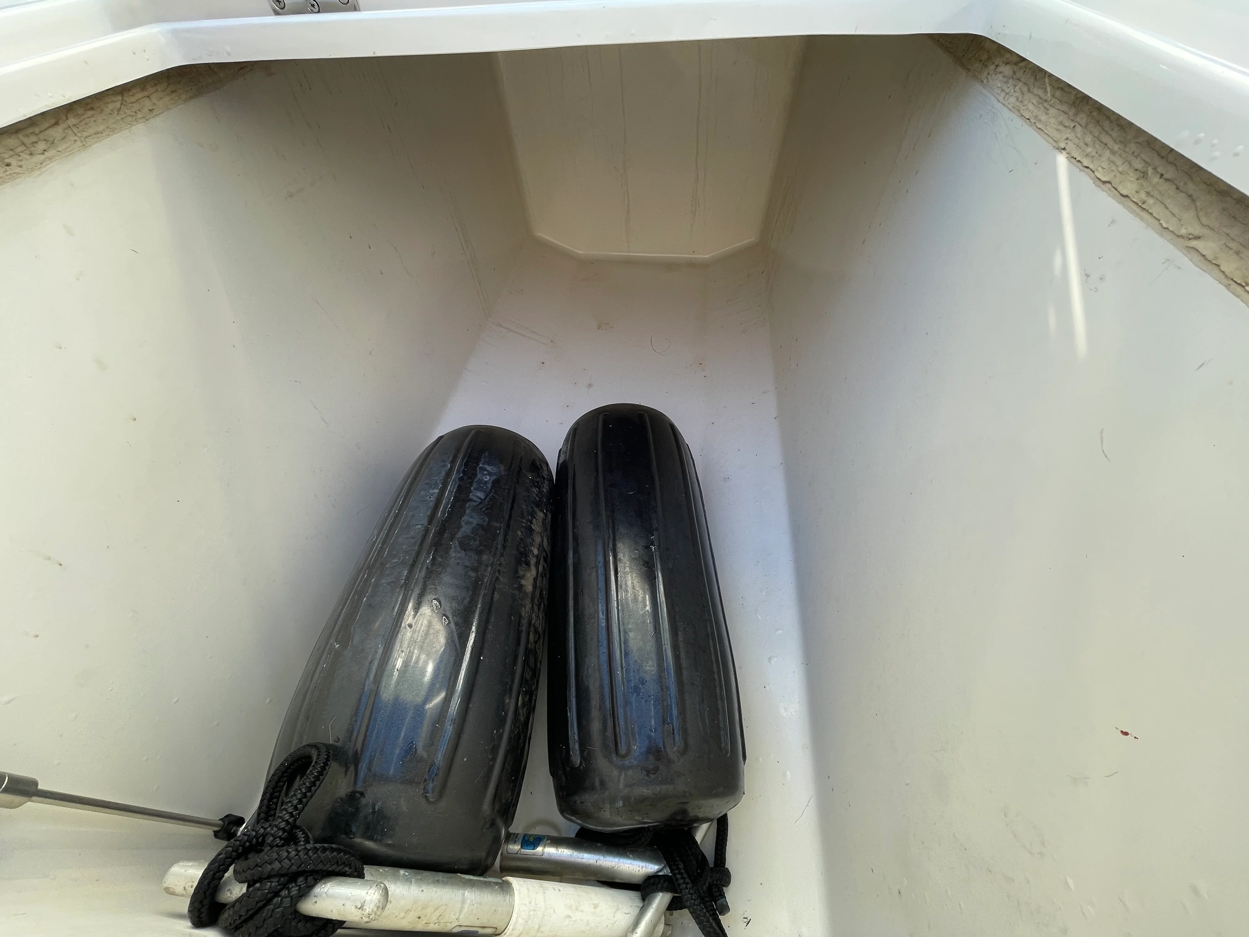 2014 Jupiter 32 CENTER CONSOLE Image Thumbnail #26