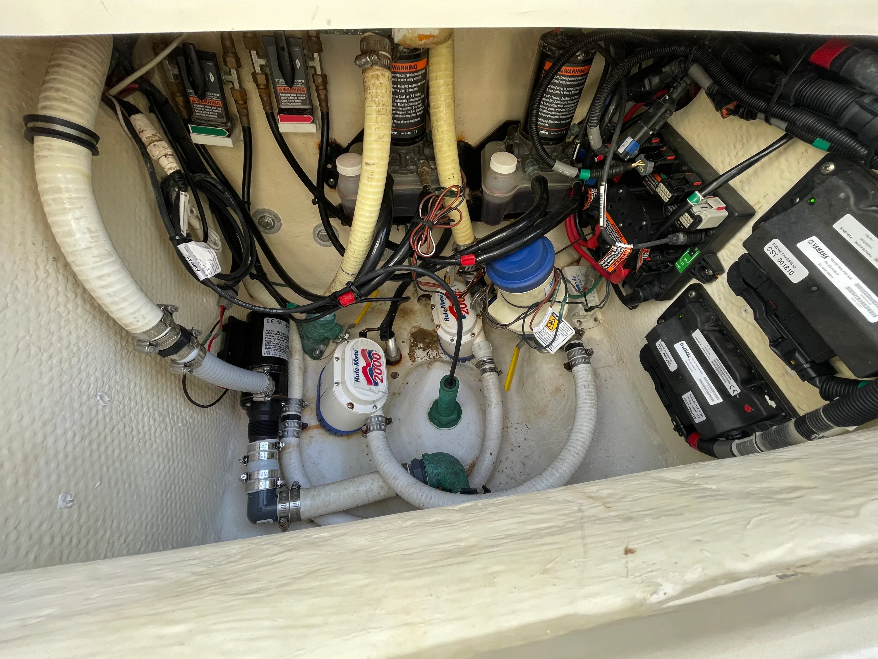 2014 Jupiter 32 CENTER CONSOLE Image Thumbnail #43