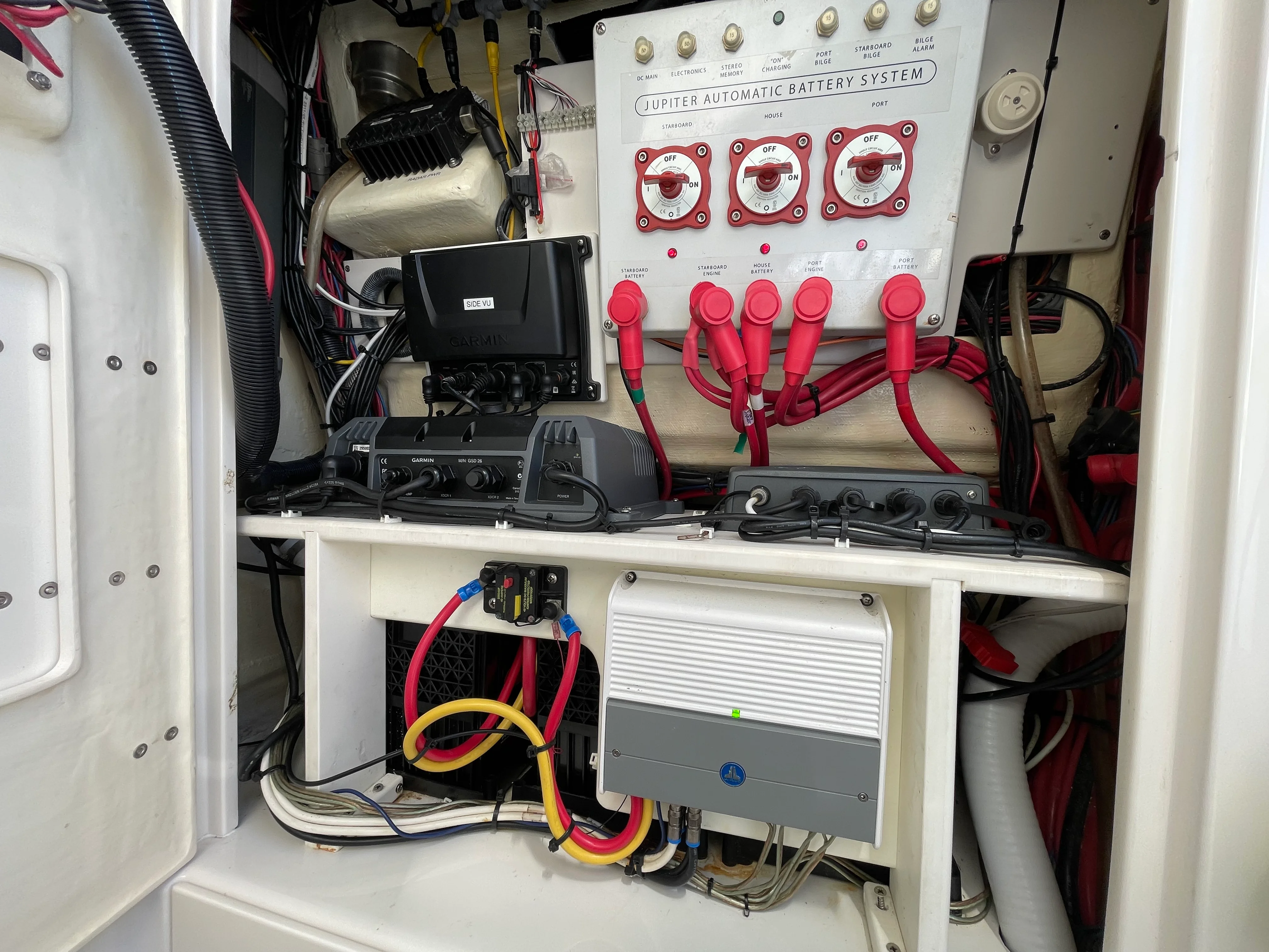 2014 Jupiter 32 CENTER CONSOLE Image Thumbnail #39