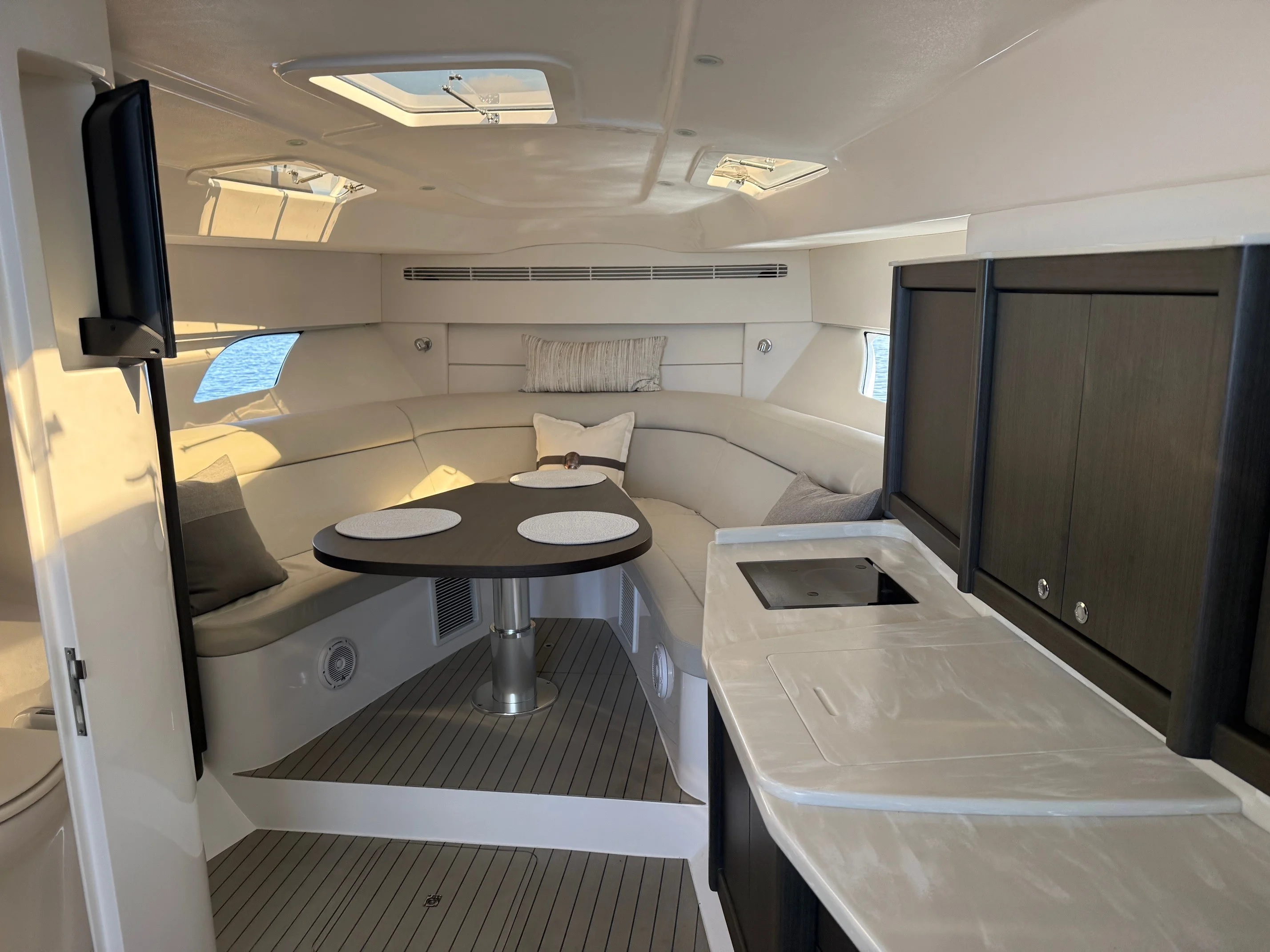 2019 Intrepid 475 SPORT YACHT Image Thumbnail #34