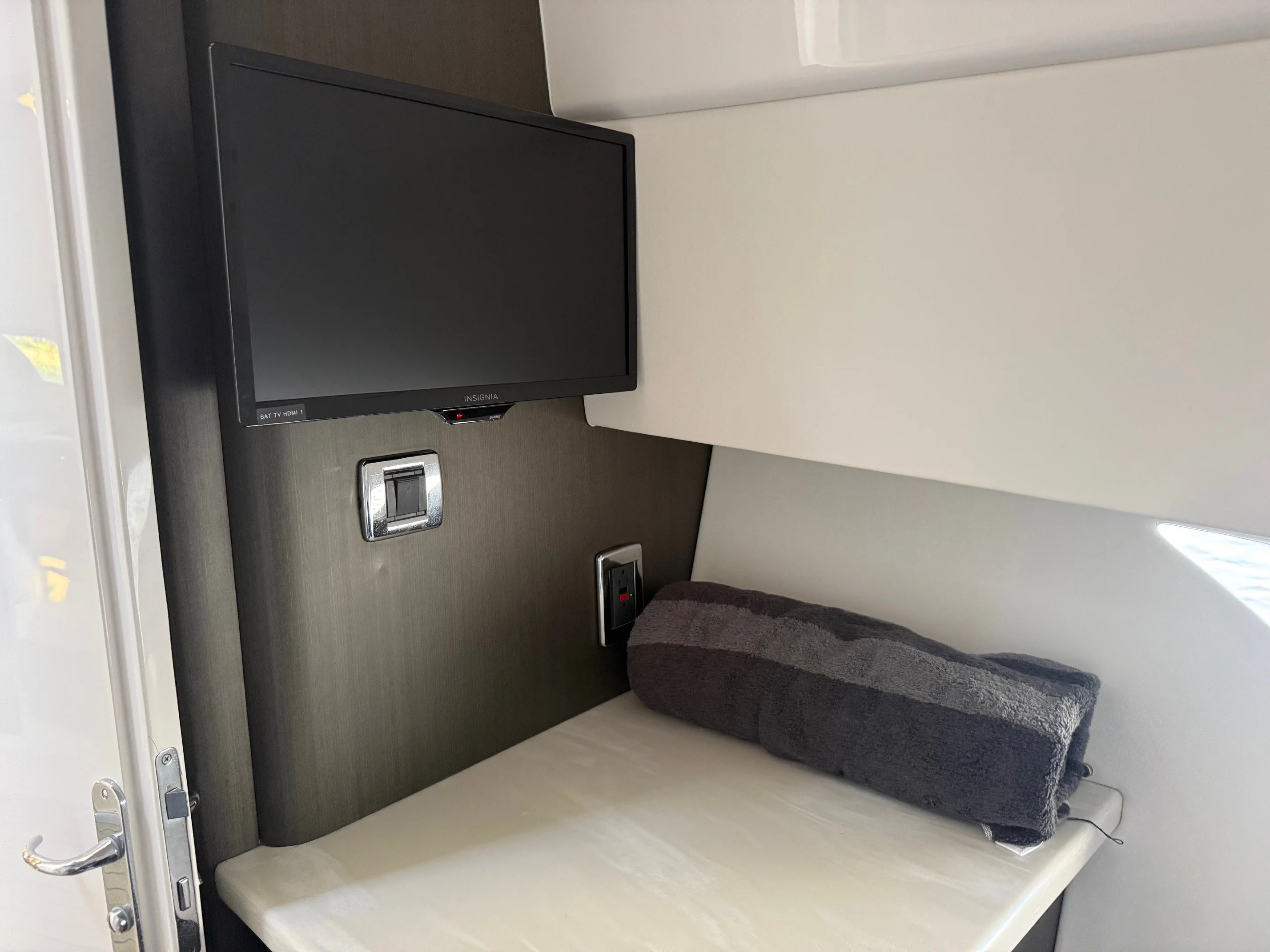 2019 Intrepid 475 SPORT YACHT Image Thumbnail #38