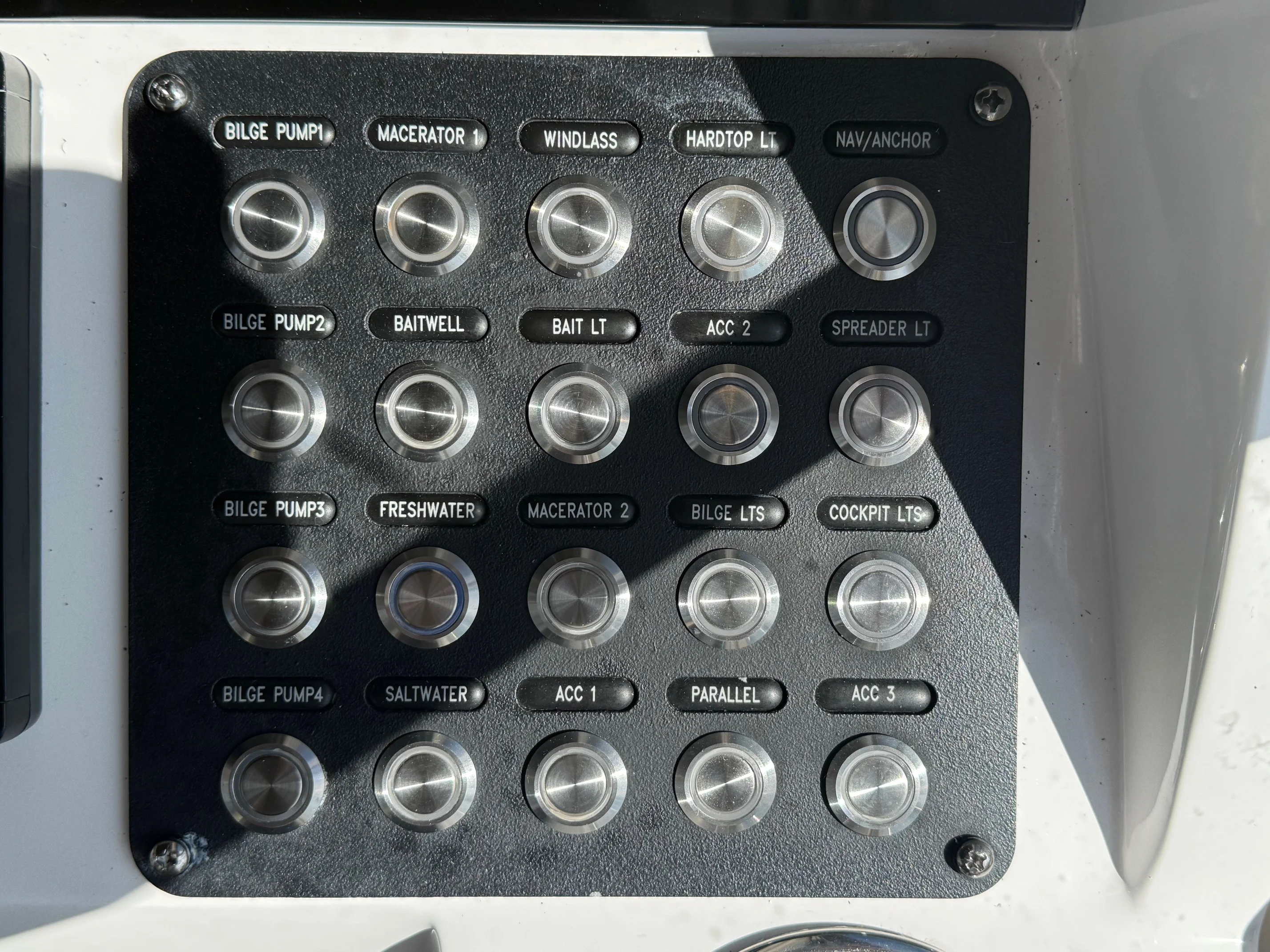 2019 Intrepid 475 SPORT YACHT Image Thumbnail #24