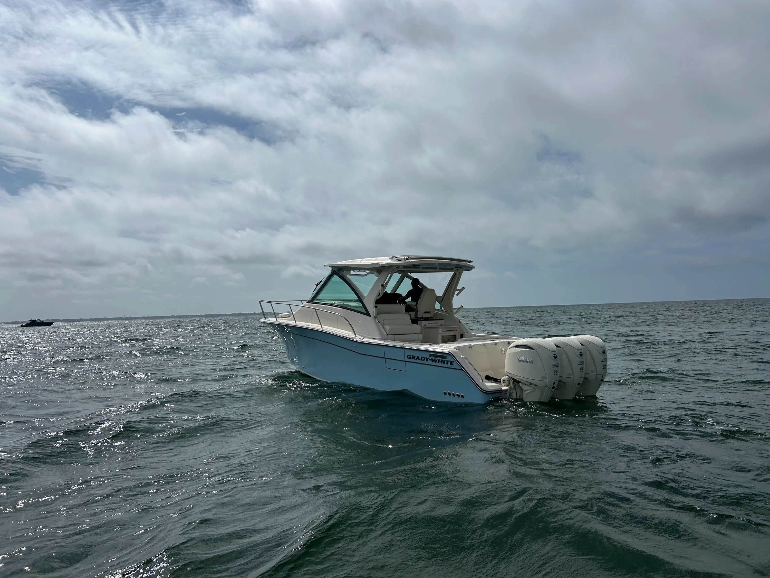 2026 Grady-White Express 340 Image Thumbnail #2