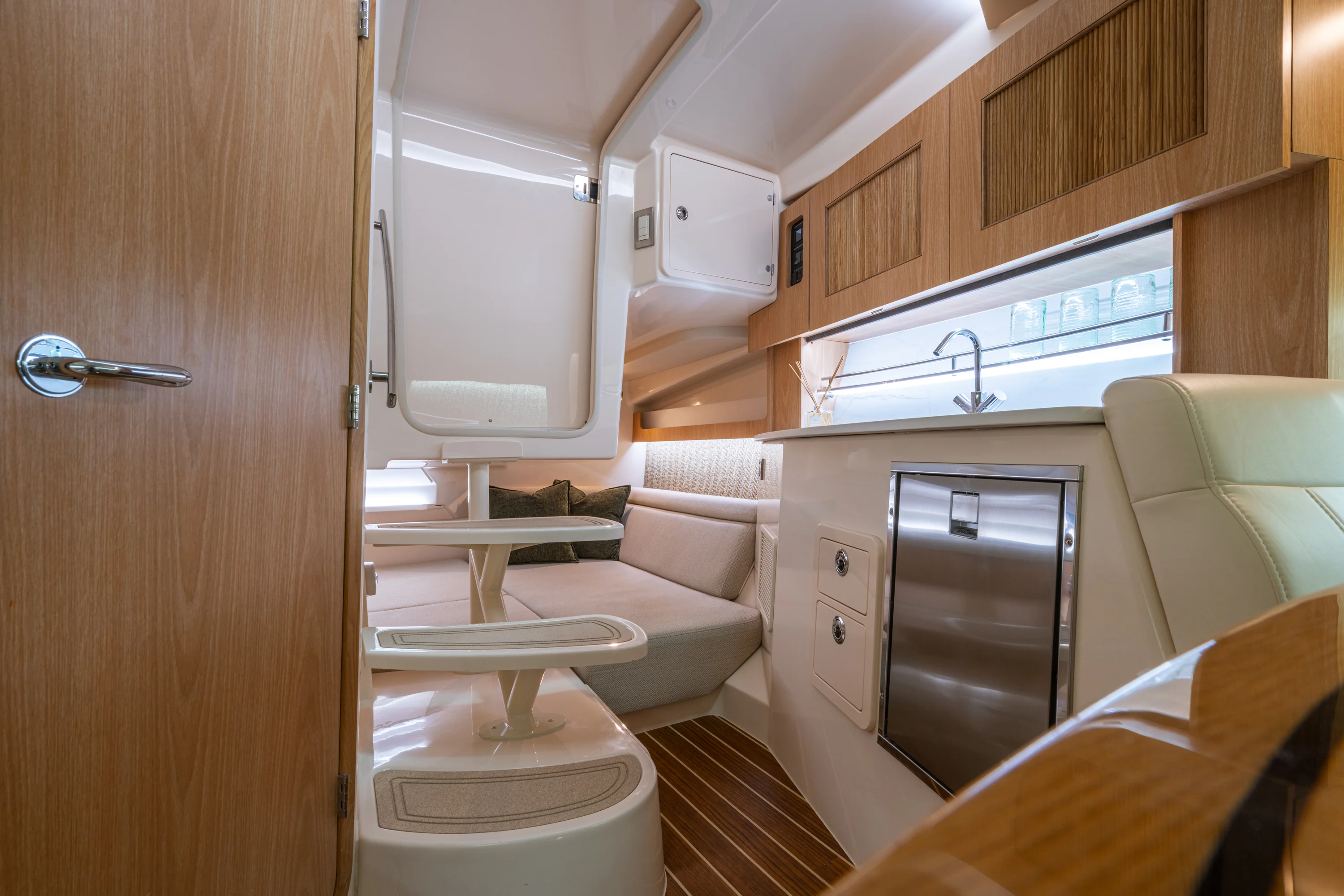 2026 Grady-White 340EXP Image Thumbnail #15