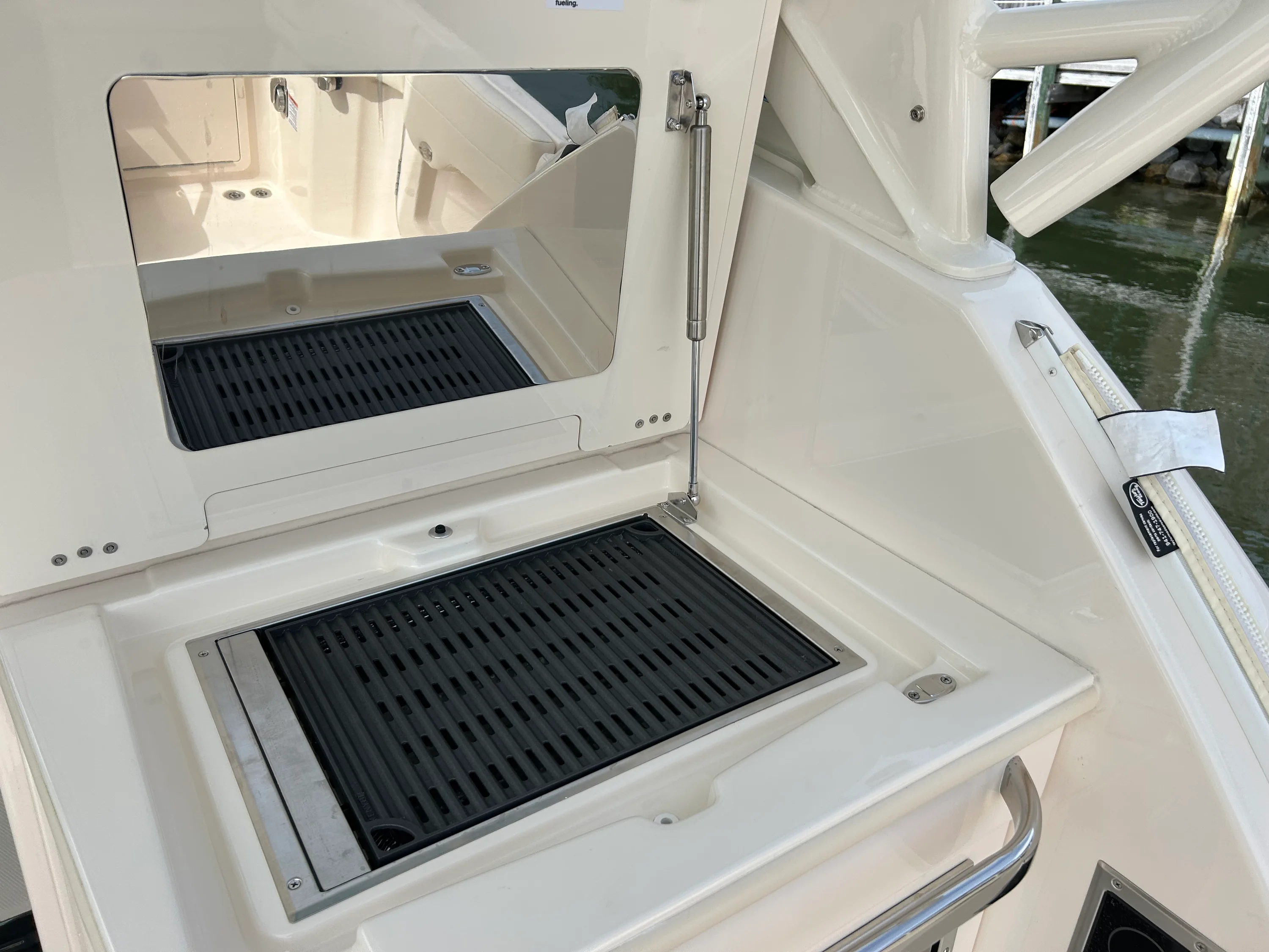 2026 Grady-White Express 340 Image Thumbnail #24