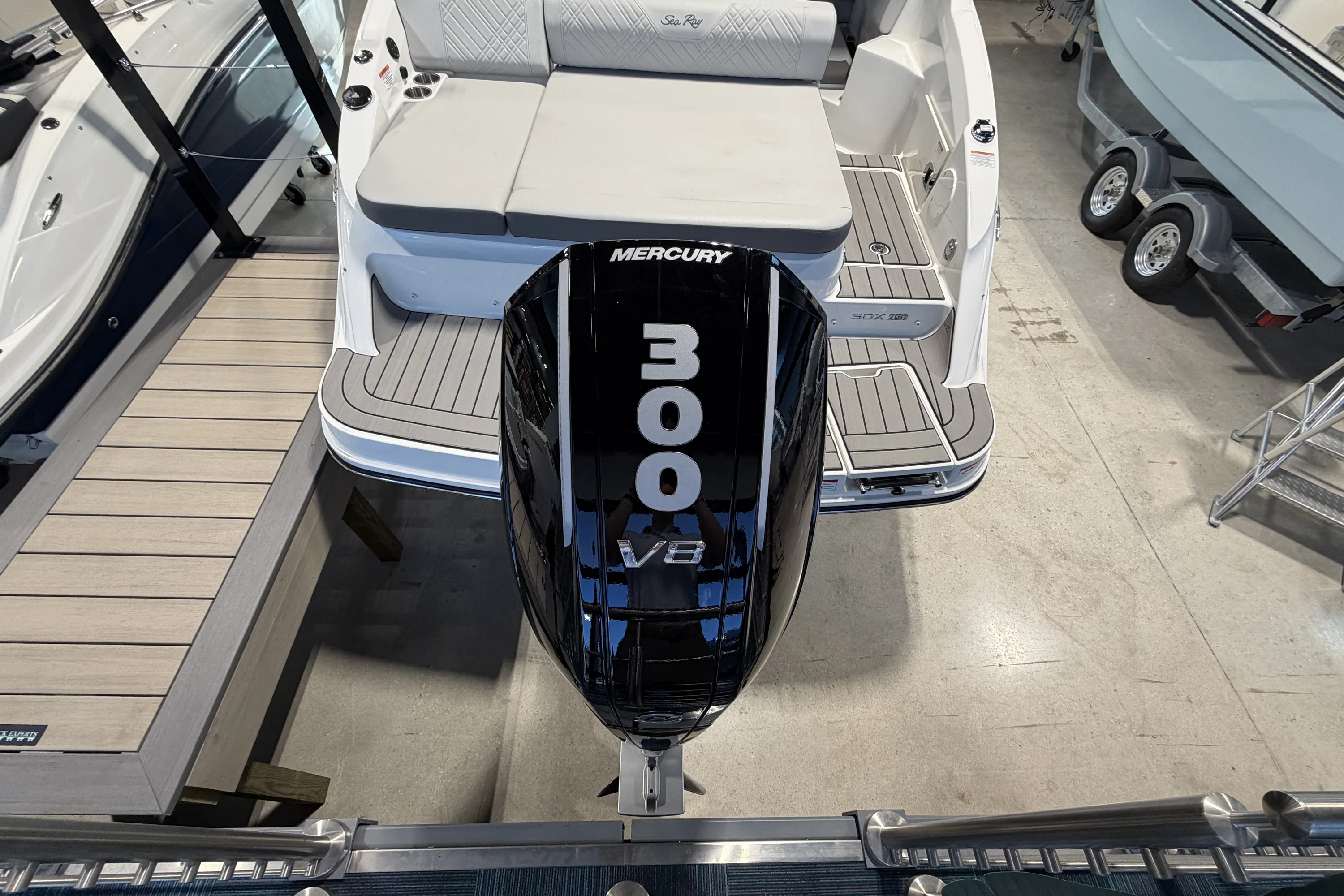 2026 Sea Ray SDX 250 Outboard Image Thumbnail #5