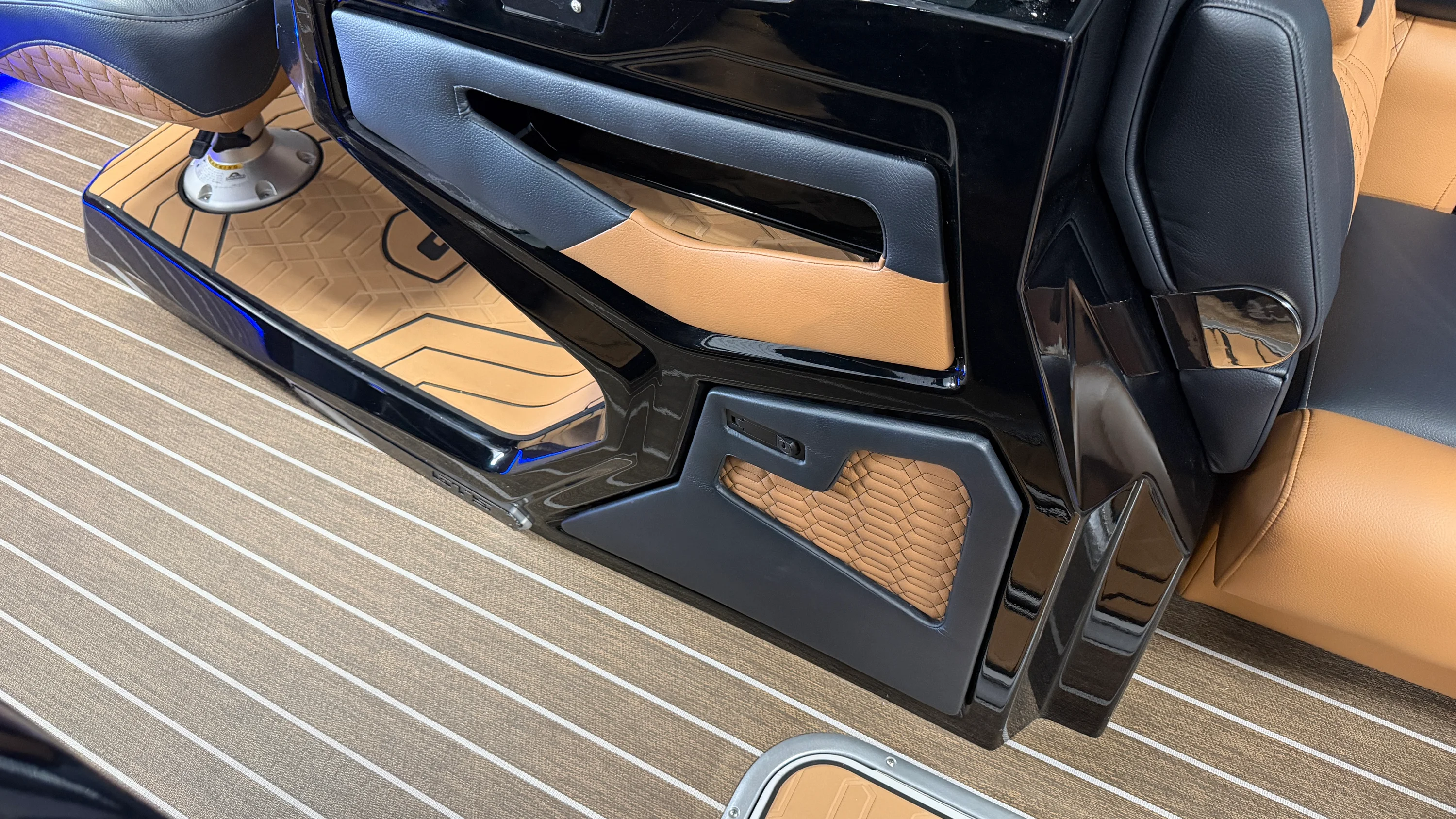 2026 Premier 250 INTRIGUE Image Thumbnail #51