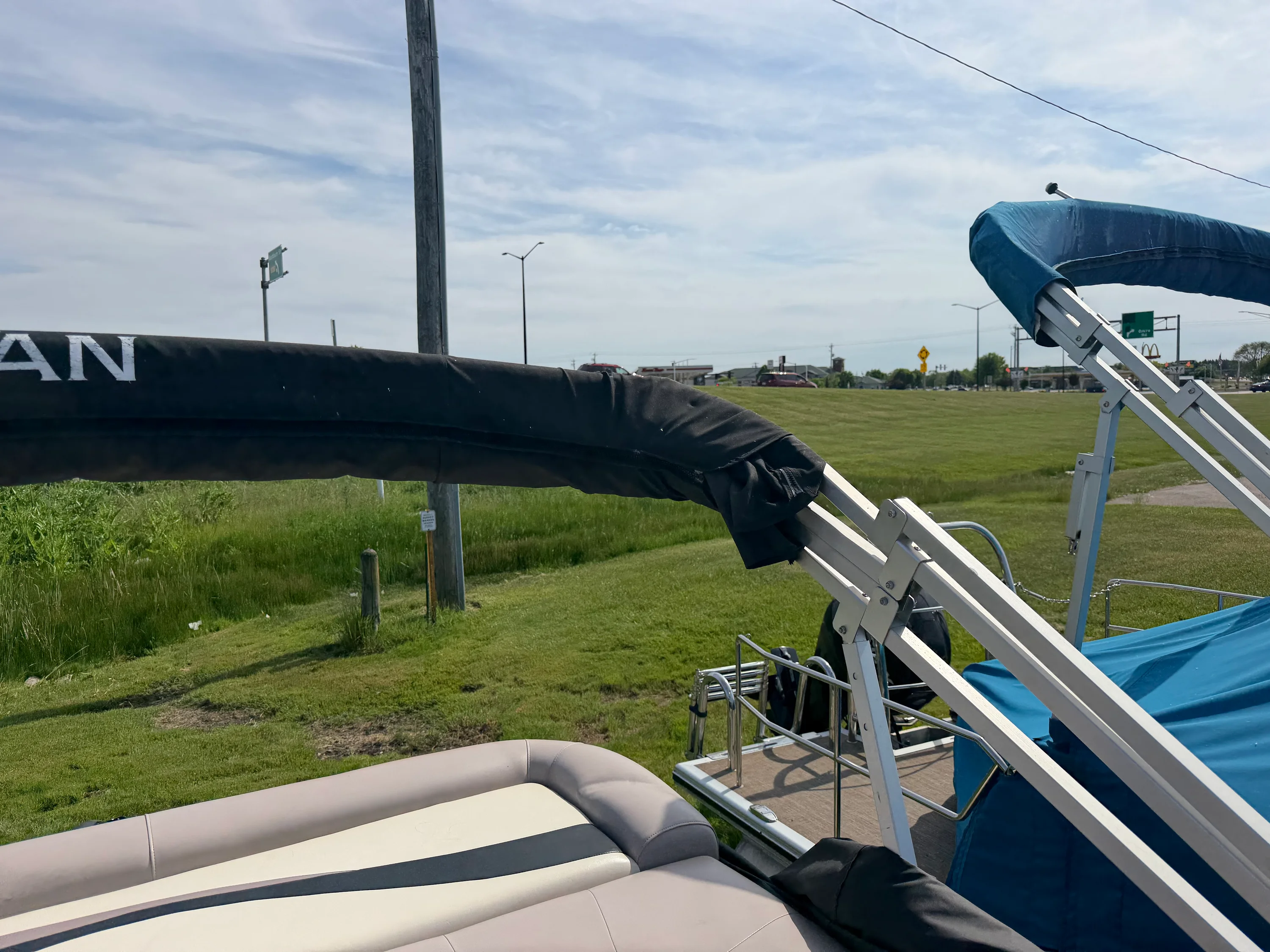 2013 Sylvan 820 MIRAGE Image Thumbnail #15
