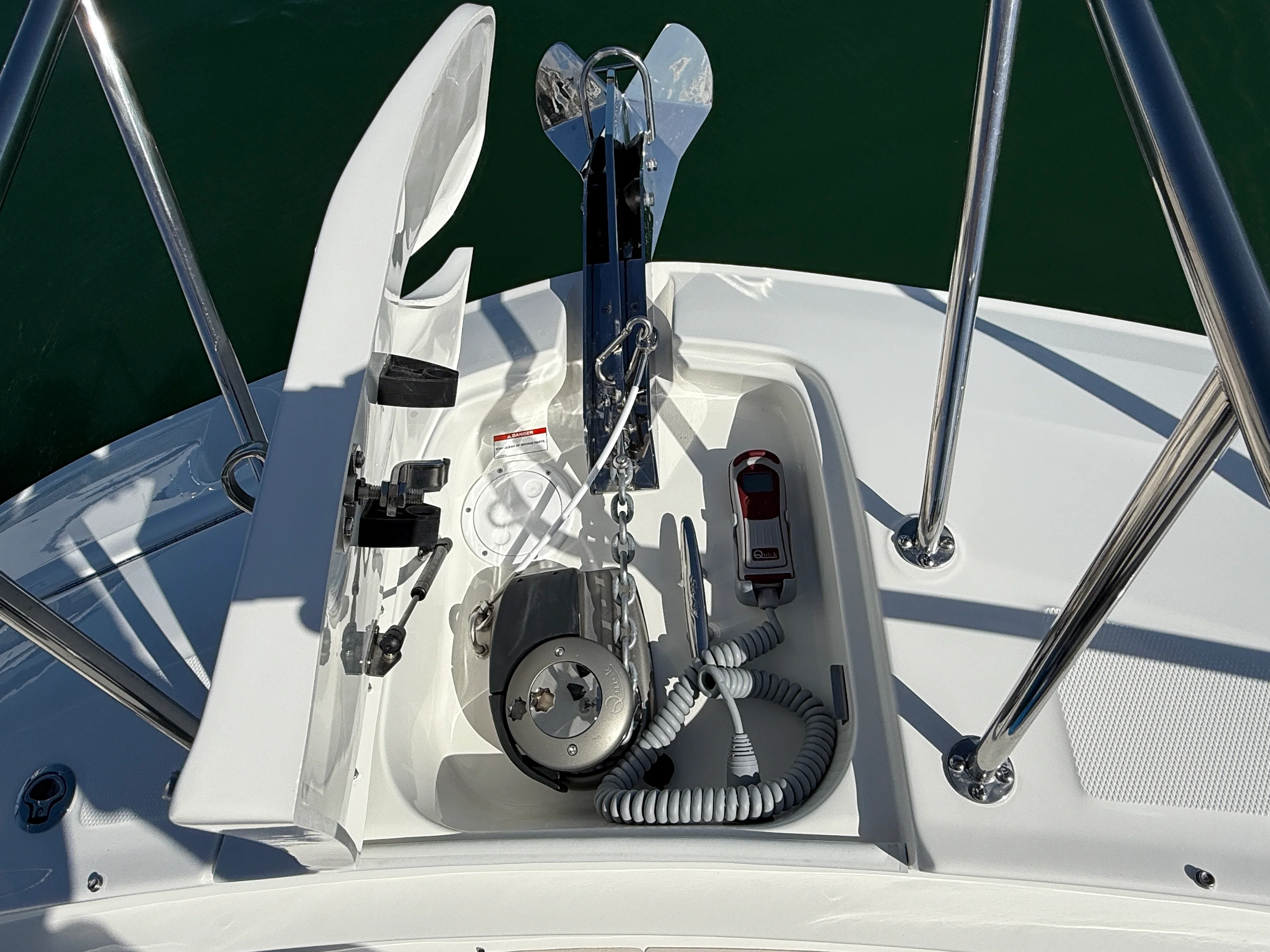2026 Sea Ray Sundancer 320 Outboard Image Thumbnail #20