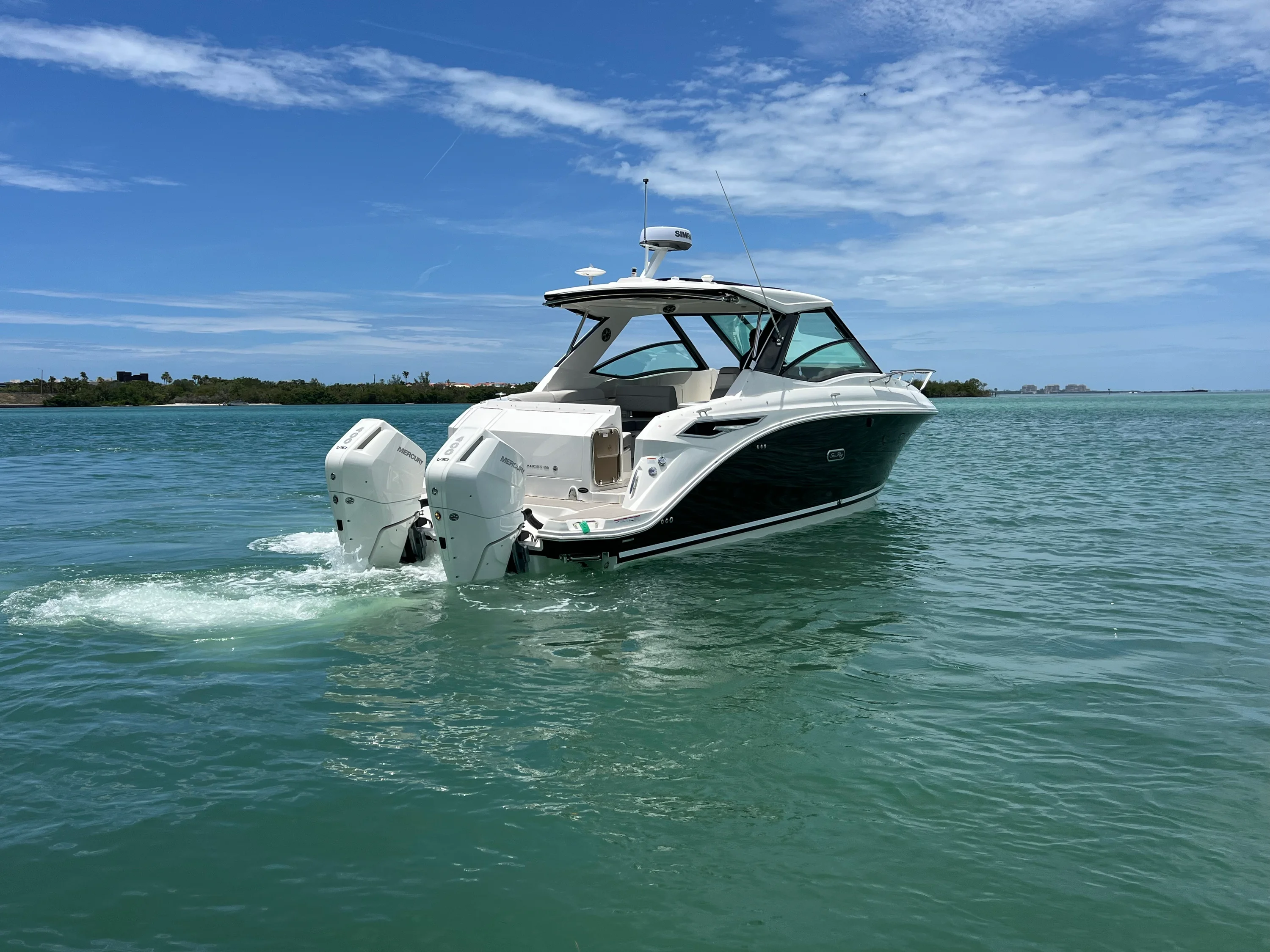 2026 Sea Ray Sundancer 320 Outboard Image Thumbnail #18