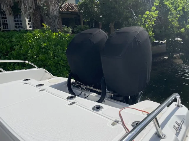 2014 Boston Whaler 27 DA Image Thumbnail #9