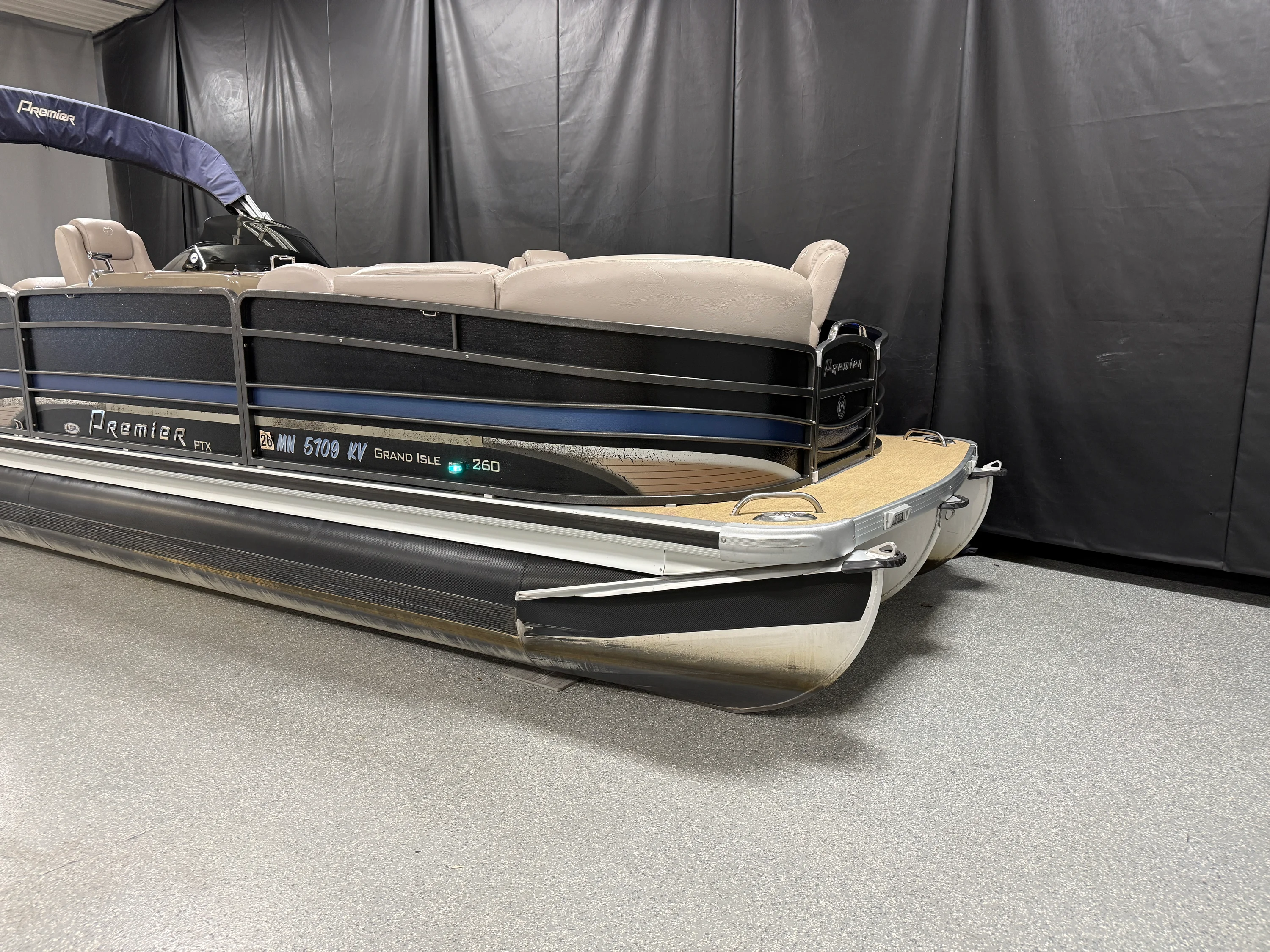 2012 Premier 260 GRAND ISLE Image Thumbnail #4