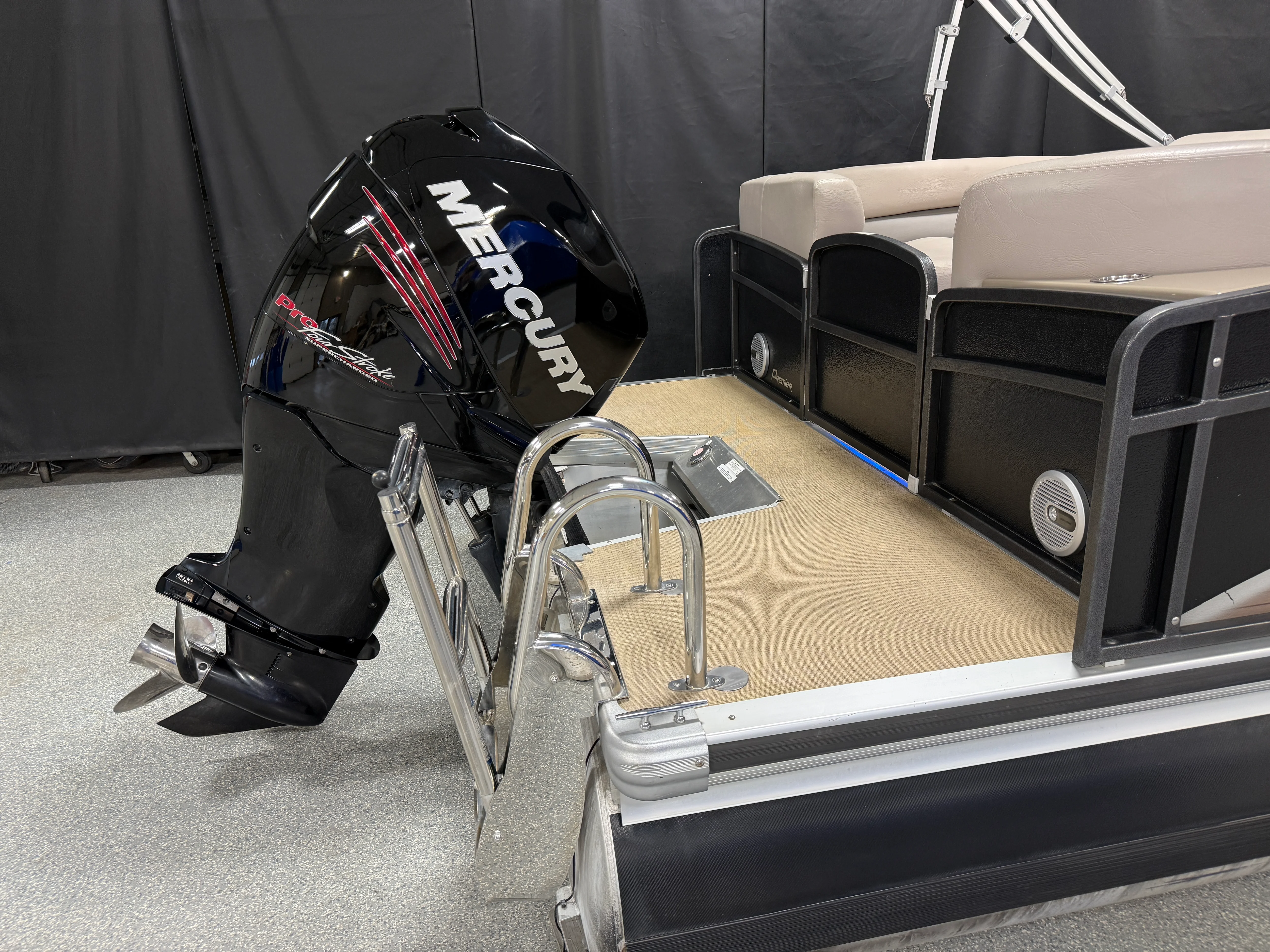 2012 Premier 260 GRAND ISLE Image Thumbnail #11