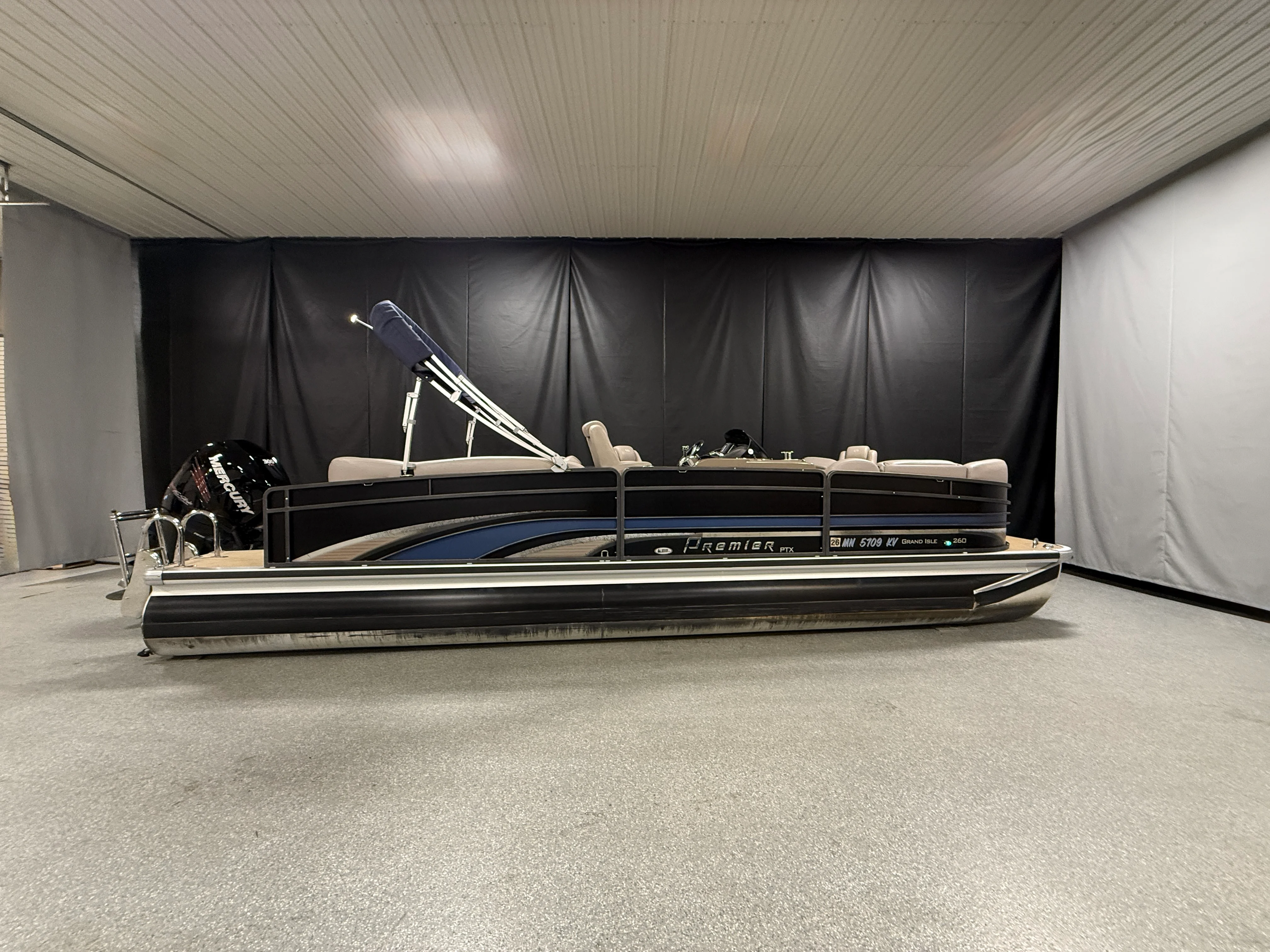 2012 Premier 260 GRAND ISLE Image Thumbnail #0