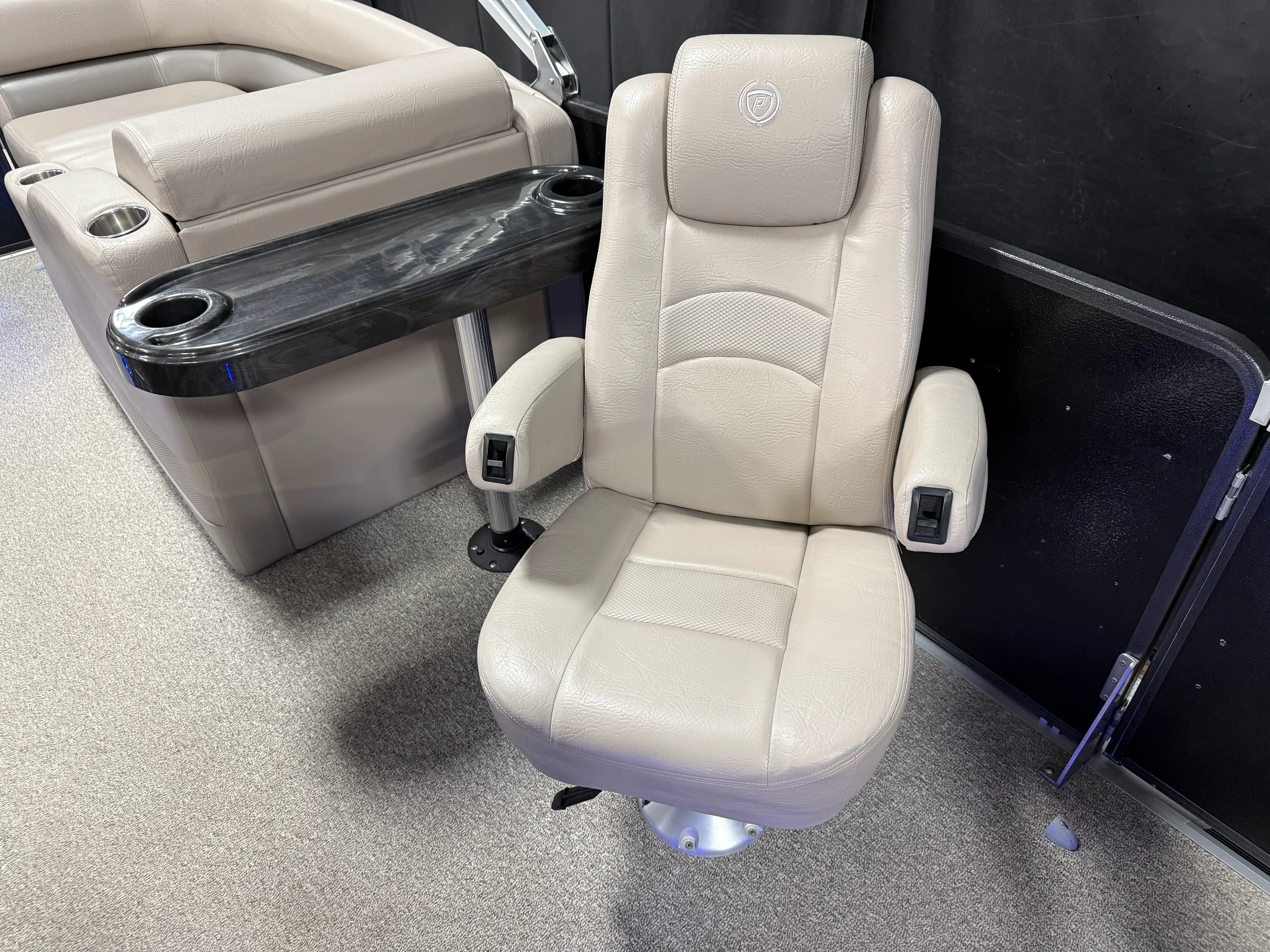 2012 Premier 260 GRAND ISLE Image Thumbnail #49