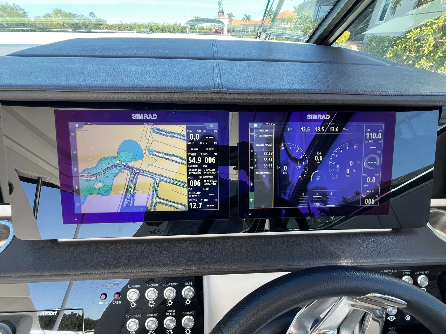 2023 Sea Ray 320 SUNDANCER OB Image Thumbnail #8