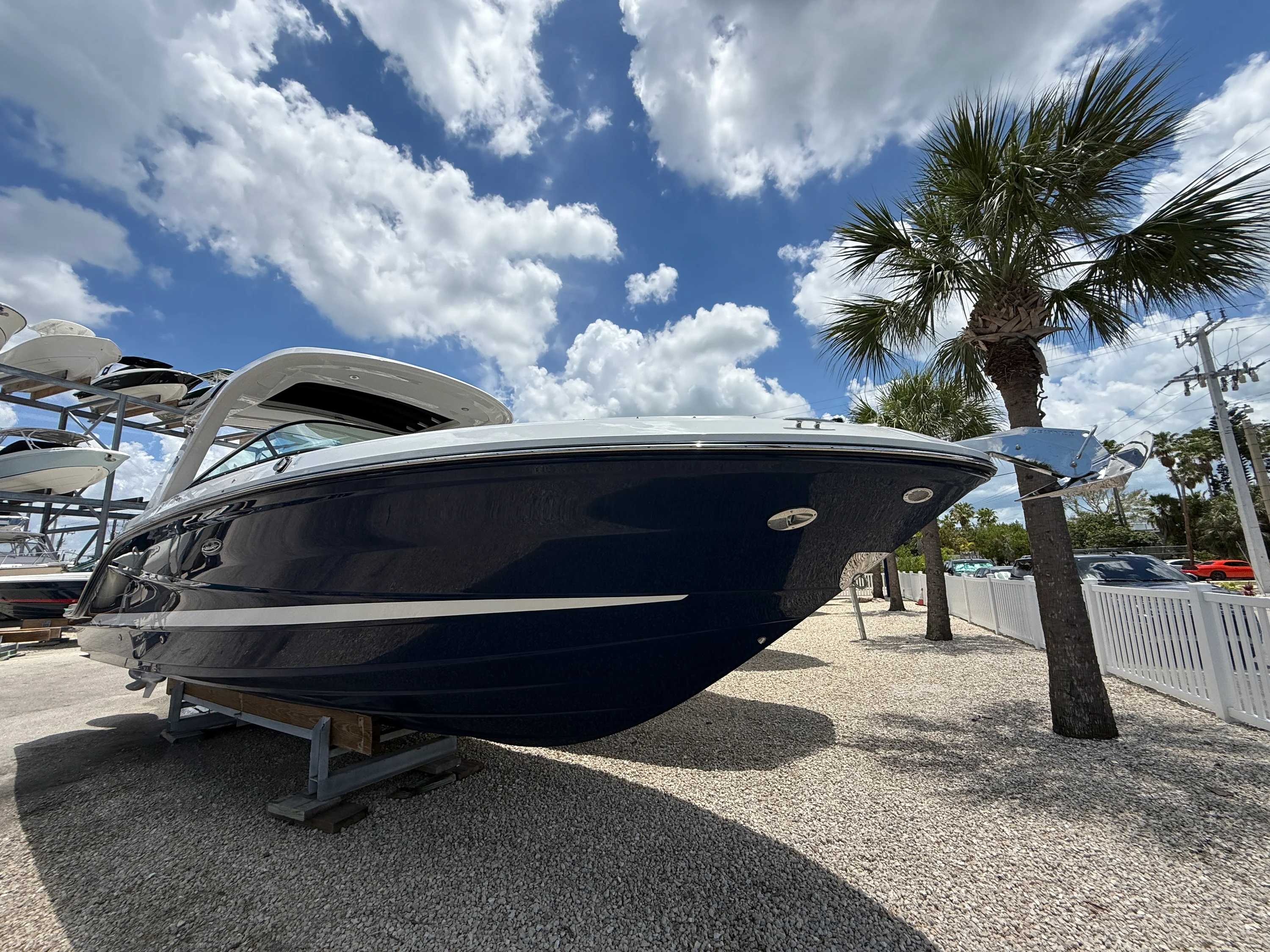 2026 Sea Ray SLX 310 Outboard Image Thumbnail #1