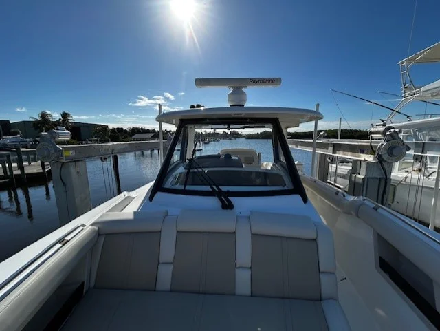 2021 Boston Whaler 350 EX Image Thumbnail #5