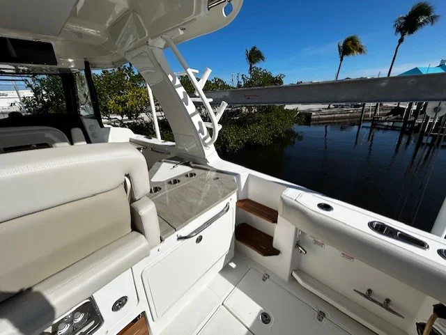 2021 Boston Whaler 350 EX Image Thumbnail #28