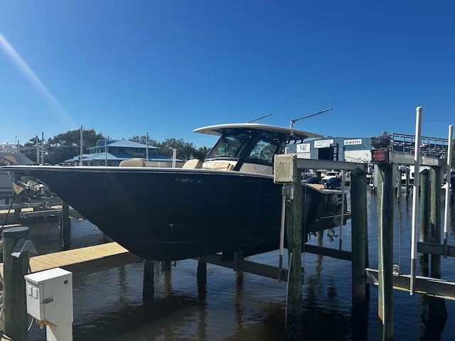 2022 Scout 305 LXF Image Thumbnail #0