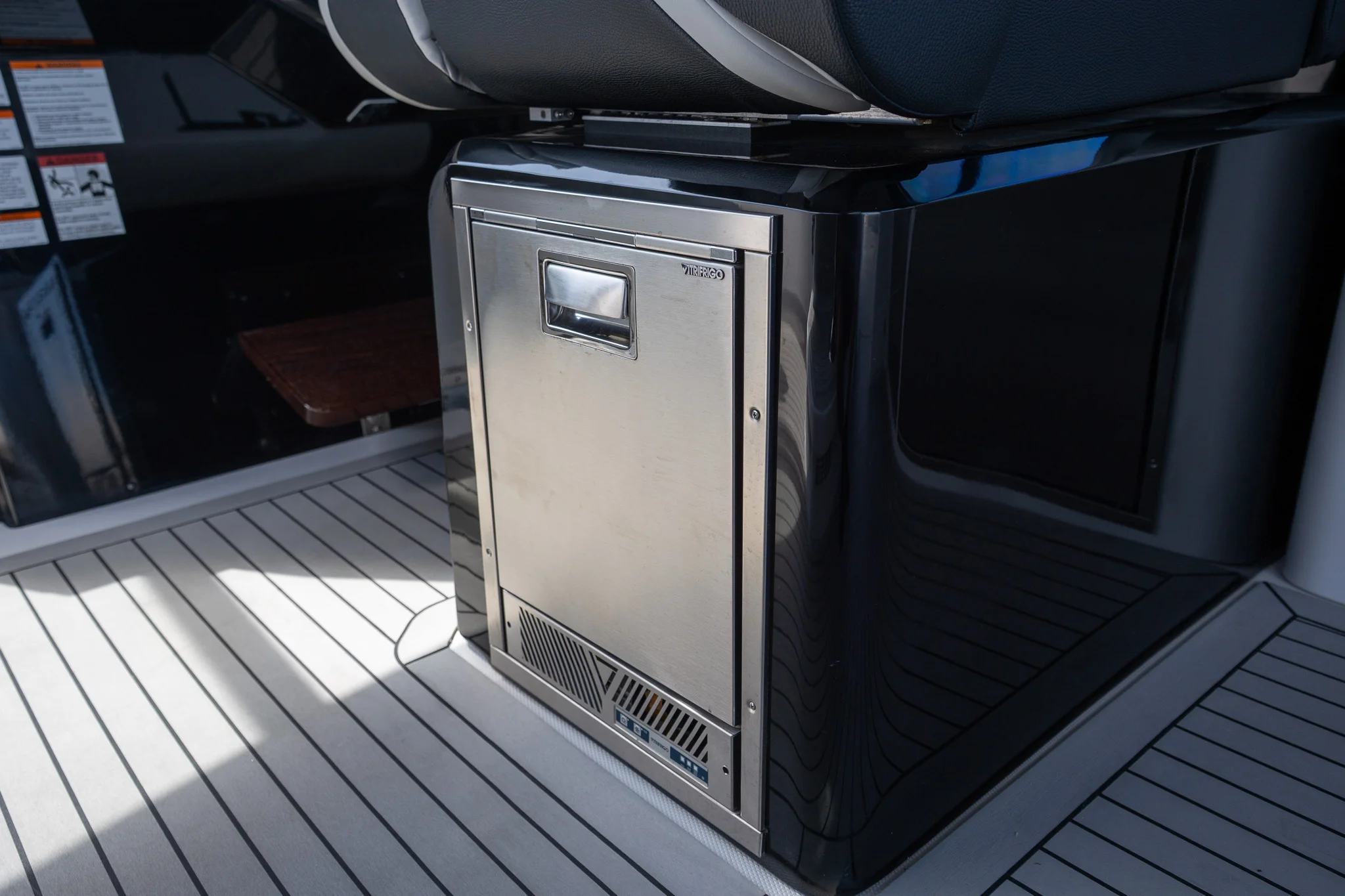 2024 Cruisers Yachts
                                                             50 GLS Image Thumbnail #19