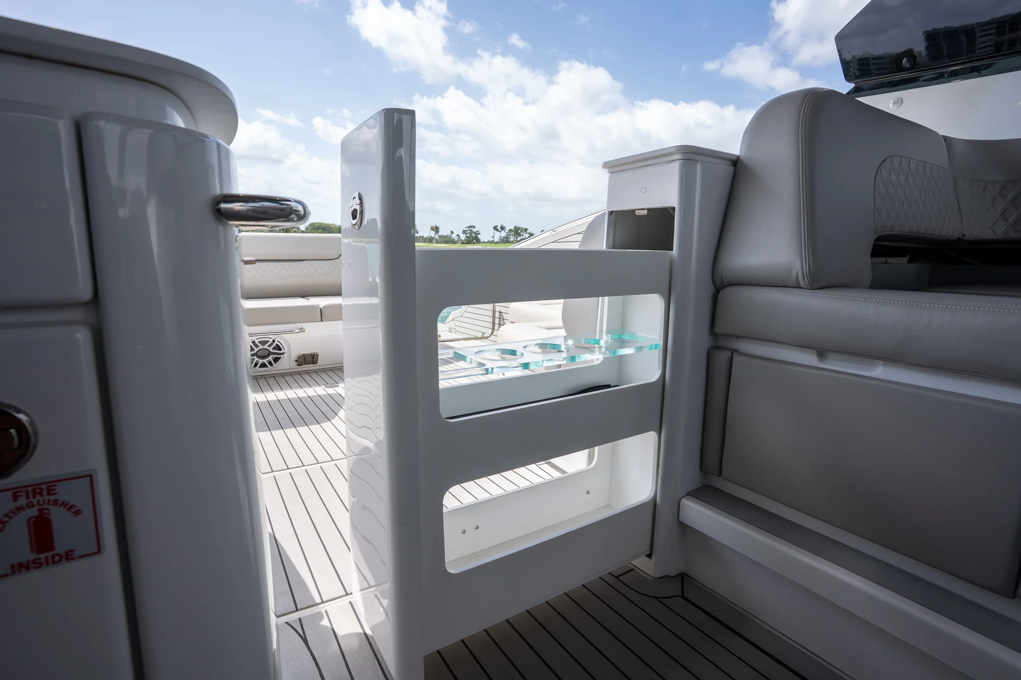 2024 Cruisers Yachts
                                                             50 GLS Image Thumbnail #33