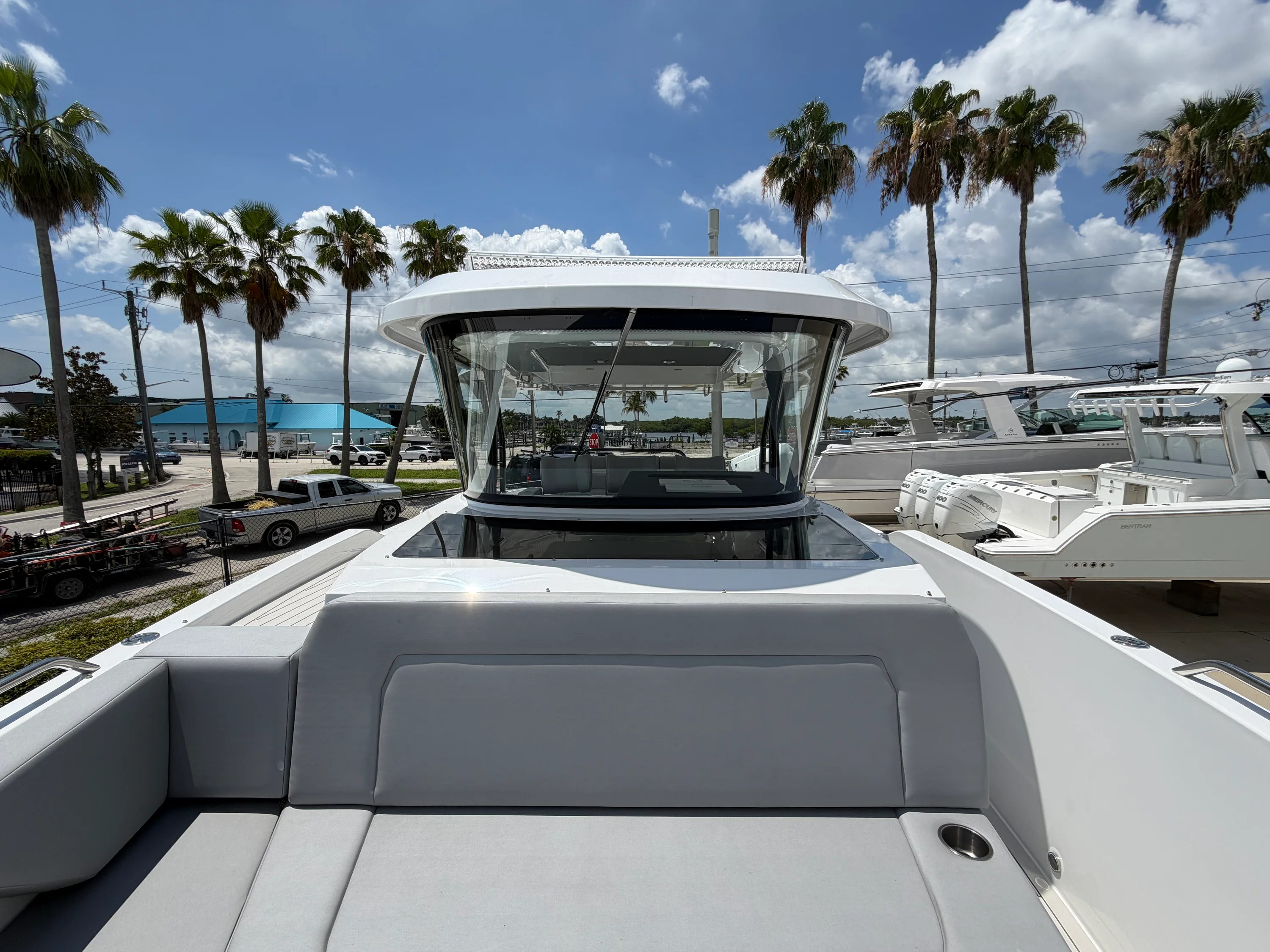 2026 Cruisers Yachts 38 VTR Image Thumbnail #20
