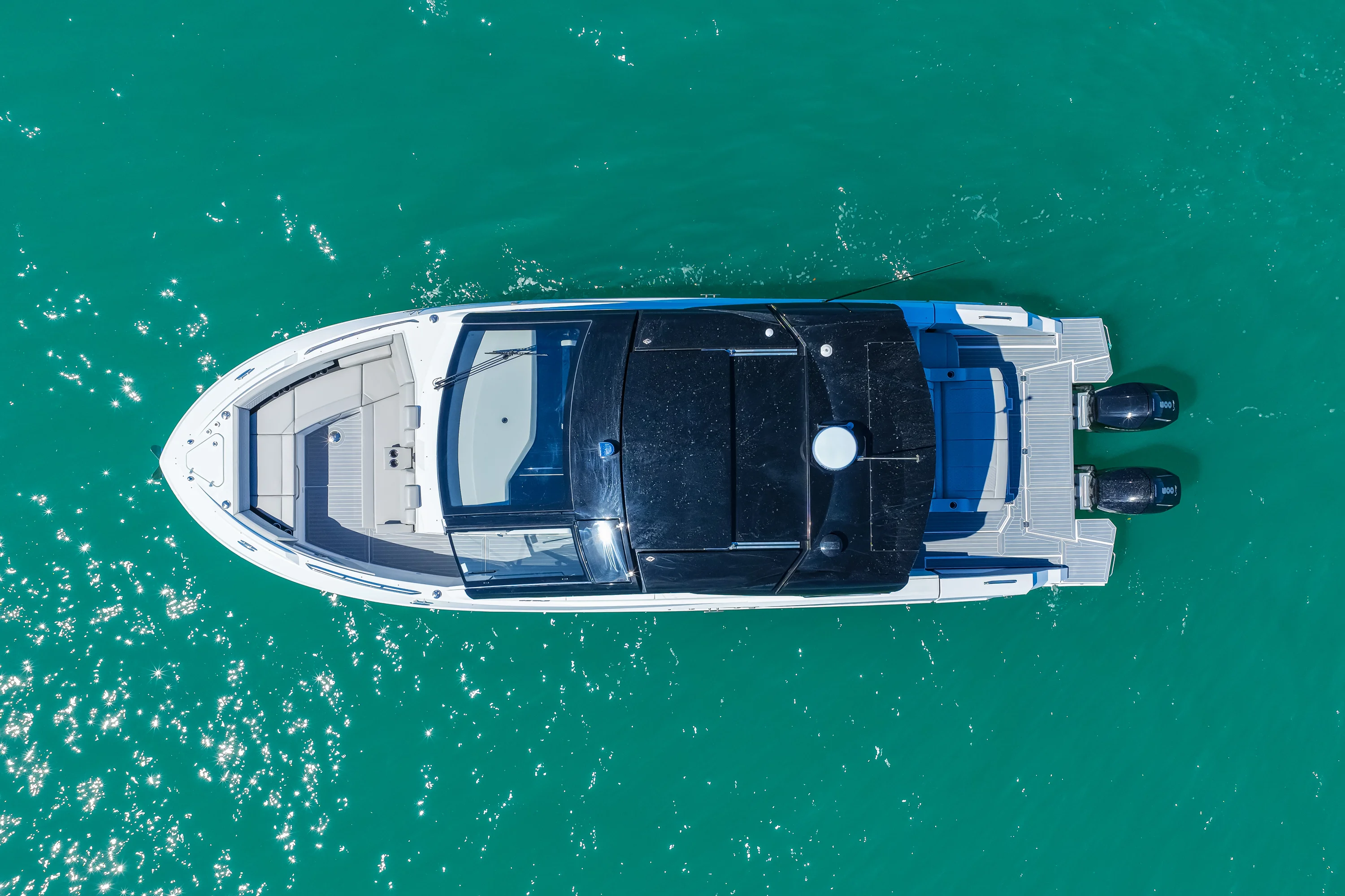 2026 Cruisers Yachts 42 GLS Outboard Image Thumbnail #75