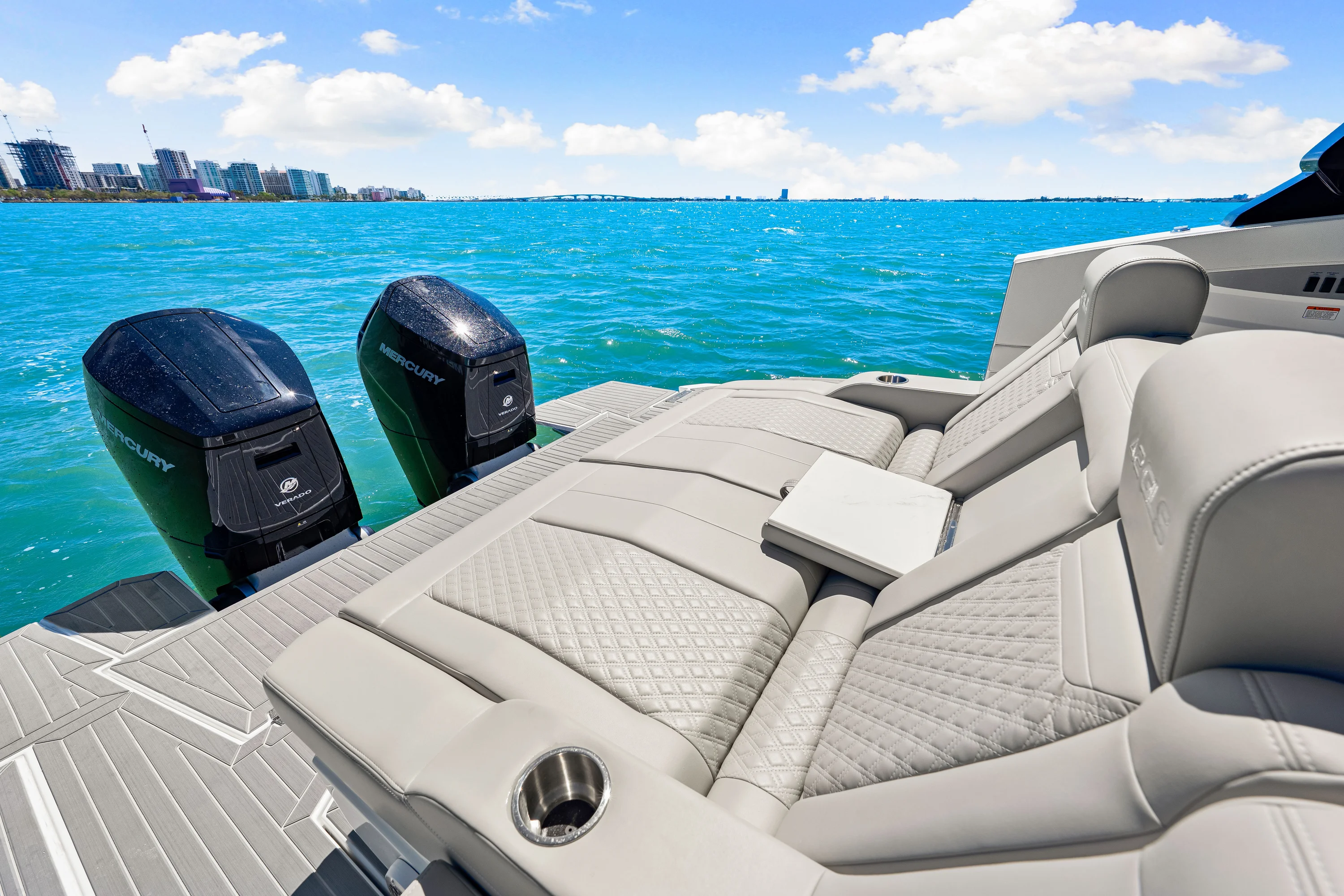2026 Cruisers Yachts 42 GLS Outboard Image Thumbnail #16