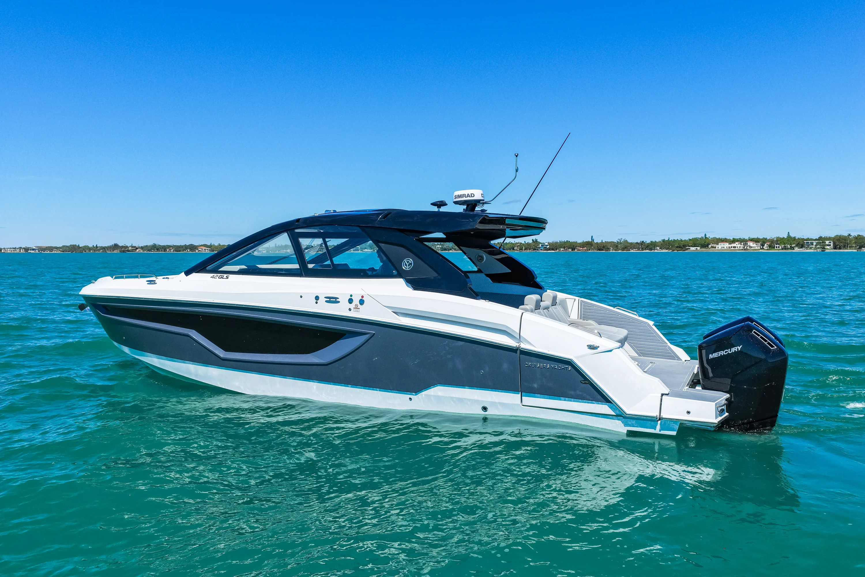 2026 Cruisers Yachts 42 GLS Outboard Image Thumbnail #81