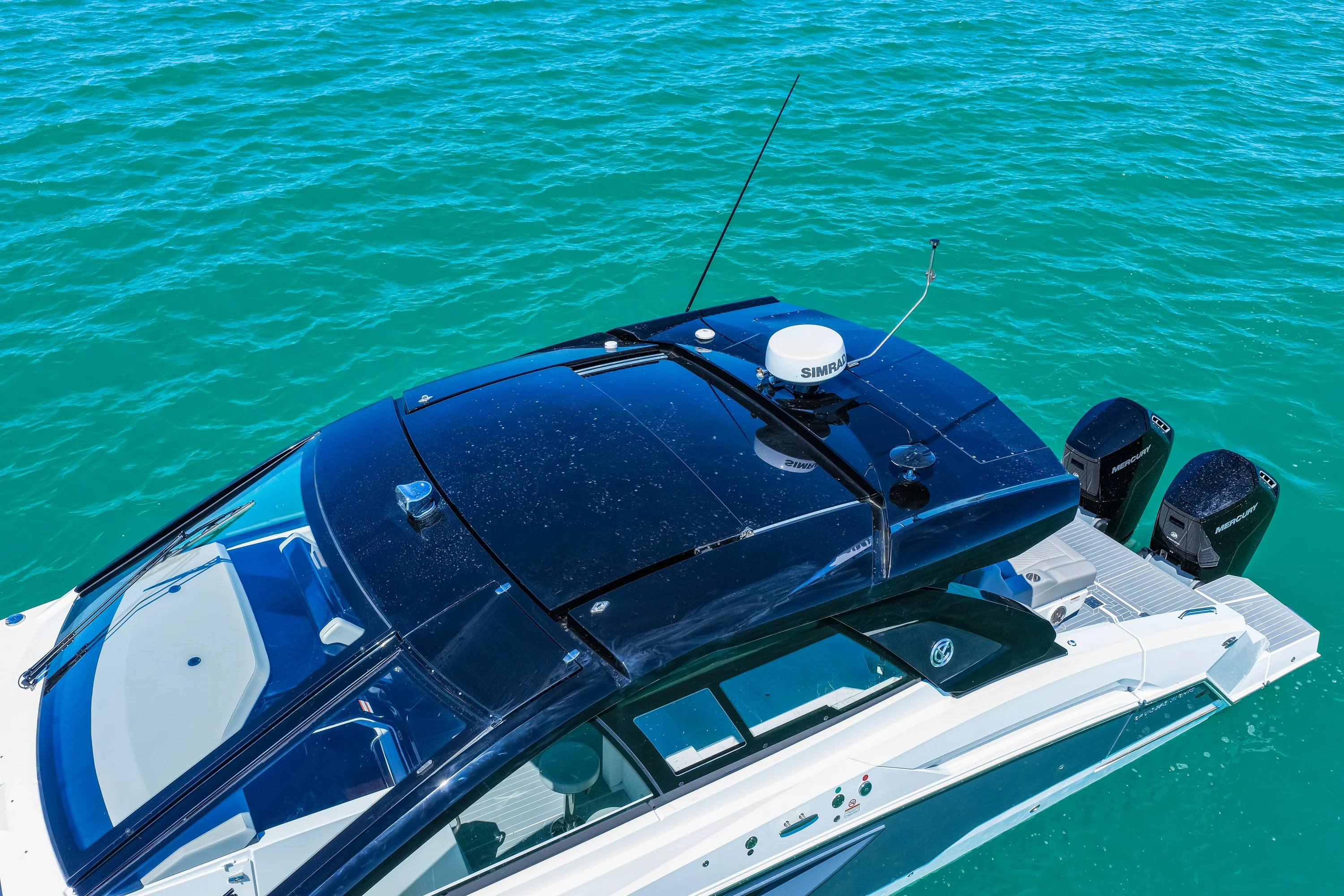 2026 Cruisers Yachts 42 GLS Outboard Image Thumbnail #72