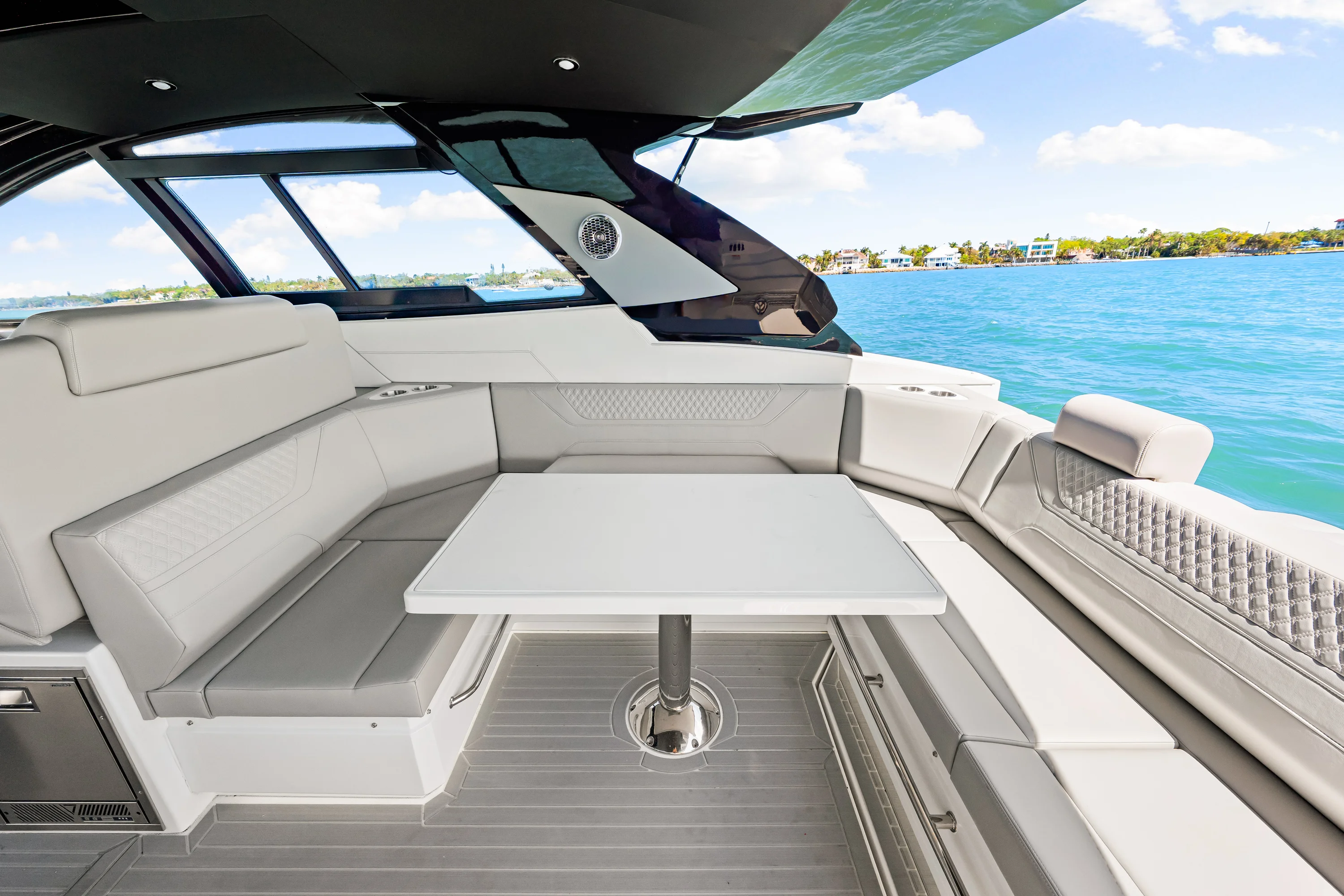 2026 Cruisers Yachts 42 GLS Outboard Image Thumbnail #21