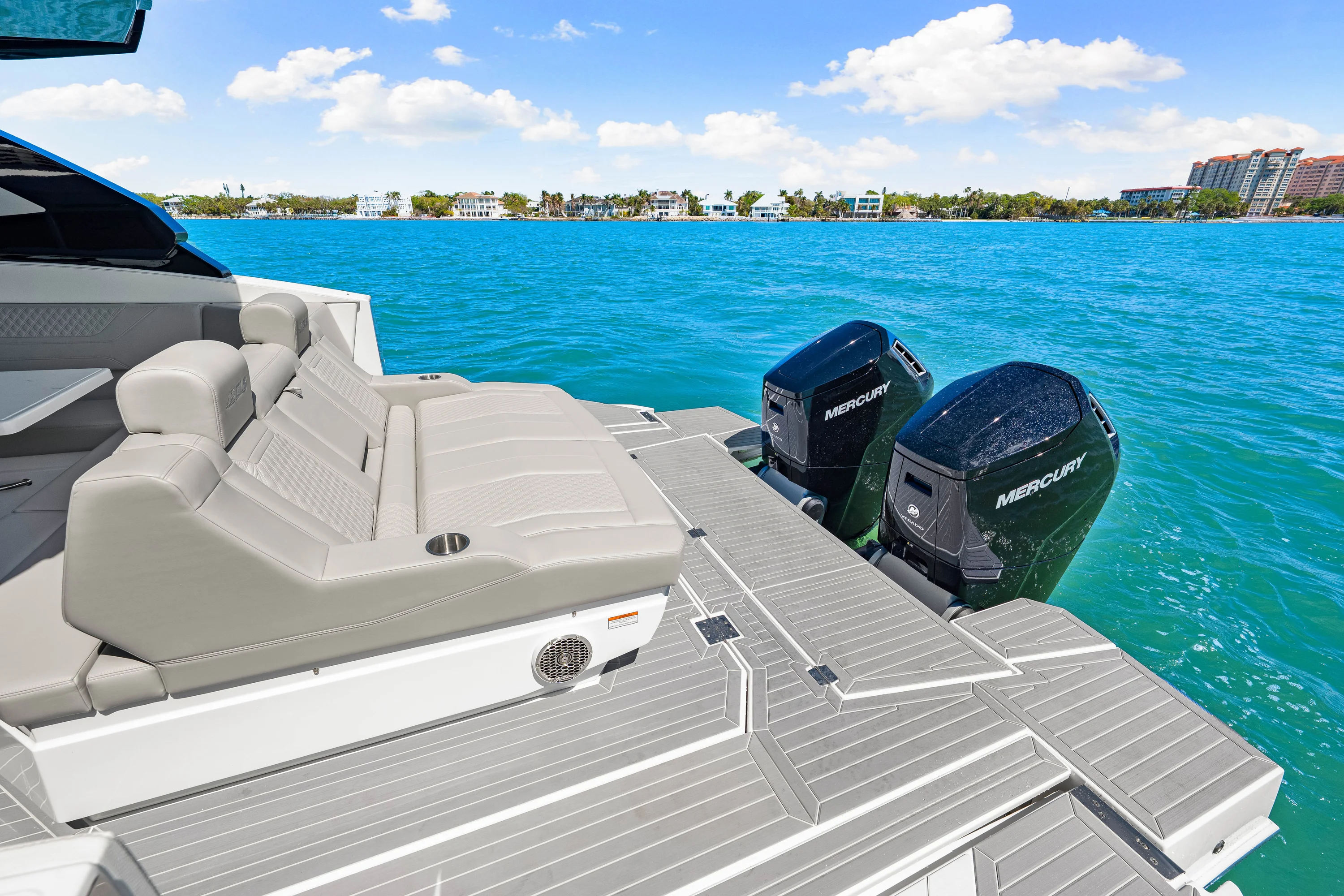 2026 Cruisers Yachts 42 GLS Outboard Image Thumbnail #14