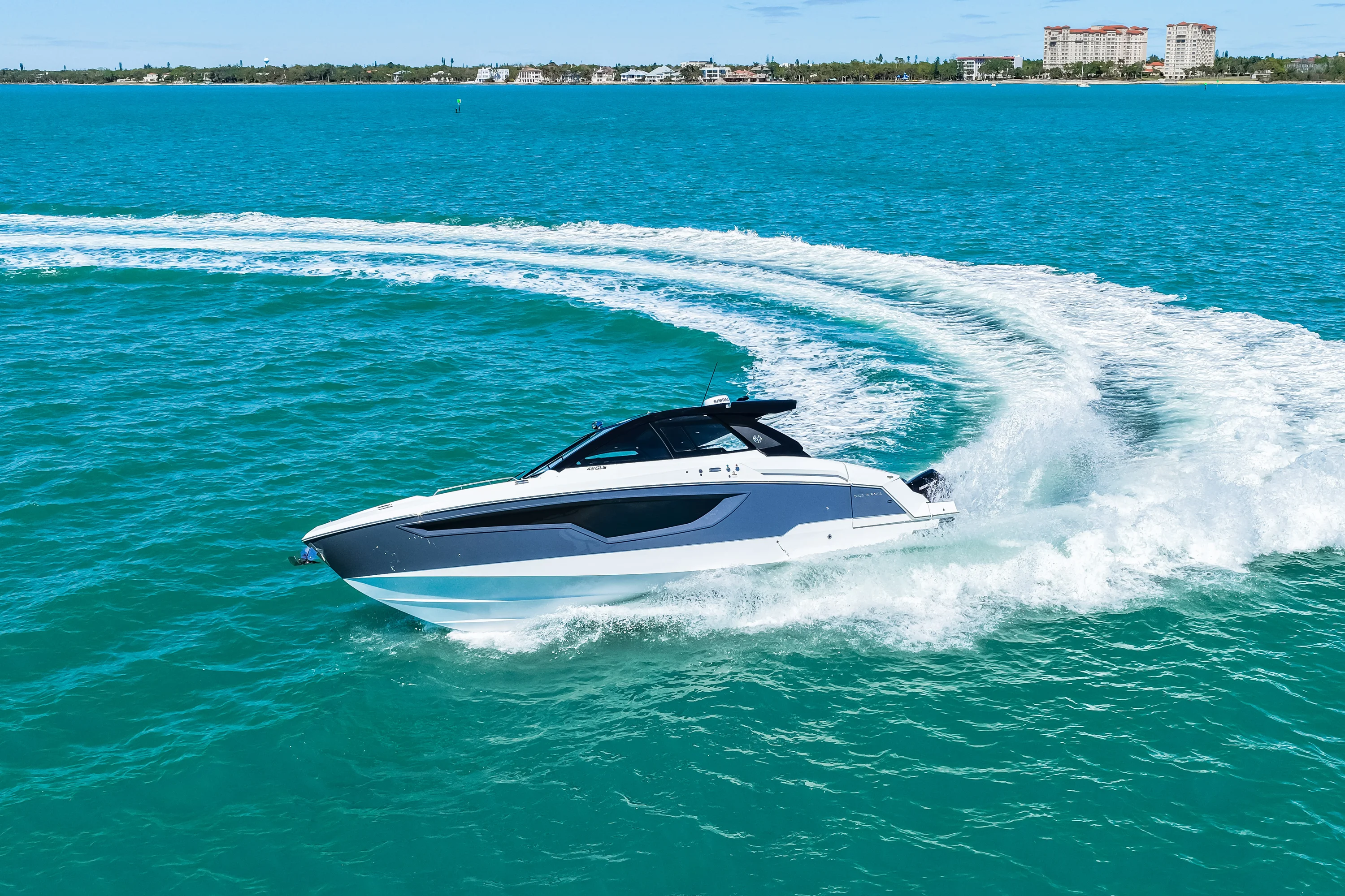 2026 Cruisers Yachts 42 GLS Outboard Image Thumbnail #30